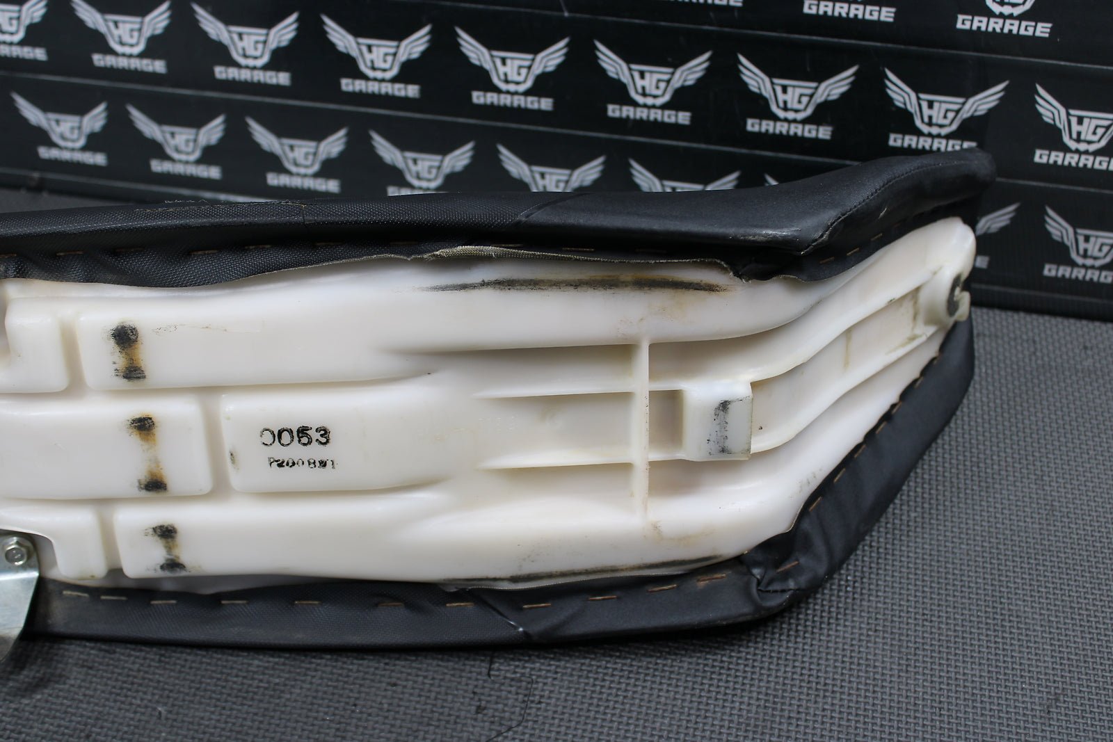 2008 KAWASAKI KX100 KX85 OEM SEAT SADDLE 53066 - 0053 - MA - hggarage