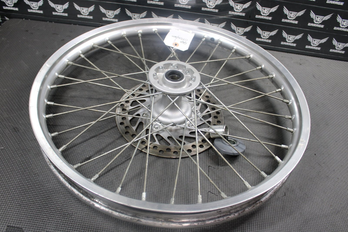 1999 Honda CR500R OEM Takasago Front Wheel Rim Hub Assembly 44650 - Mac - 680 - hggarage