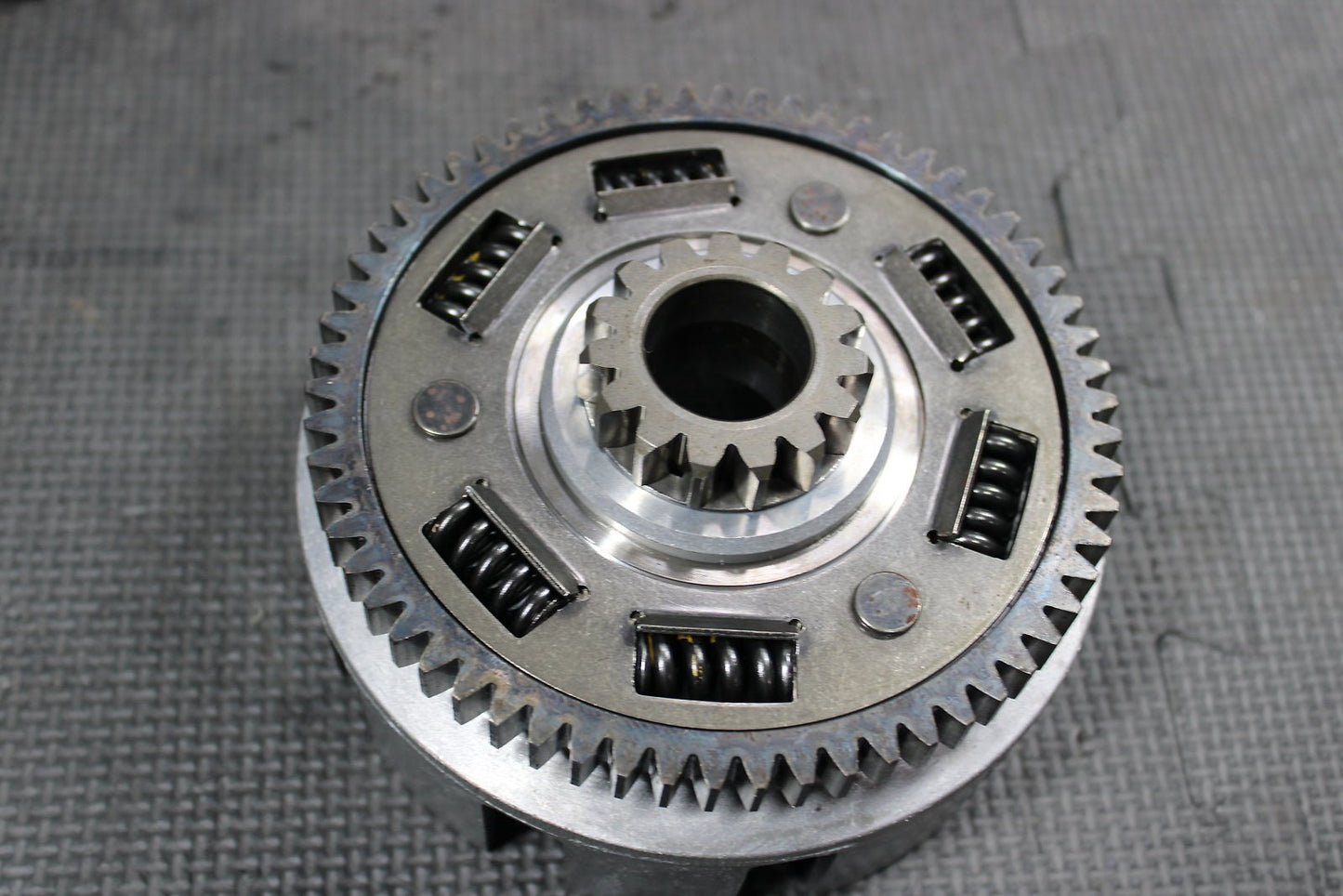 1986 Honda XR250R OEM Complete Clutch W Plates Basket Hub 22100 - KT1 - 010 - hggarage