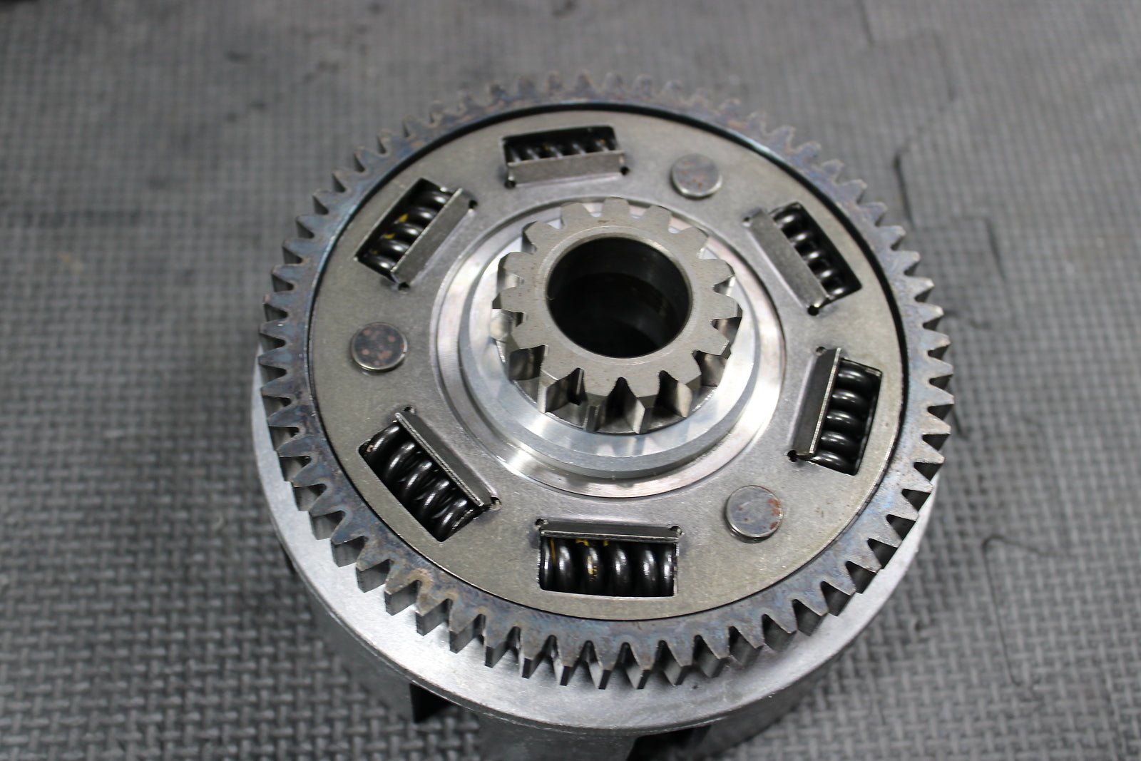 1986 Honda XR250R OEM Complete Clutch W Plates Basket Hub 22100 - KT1 - 010 - hggarage