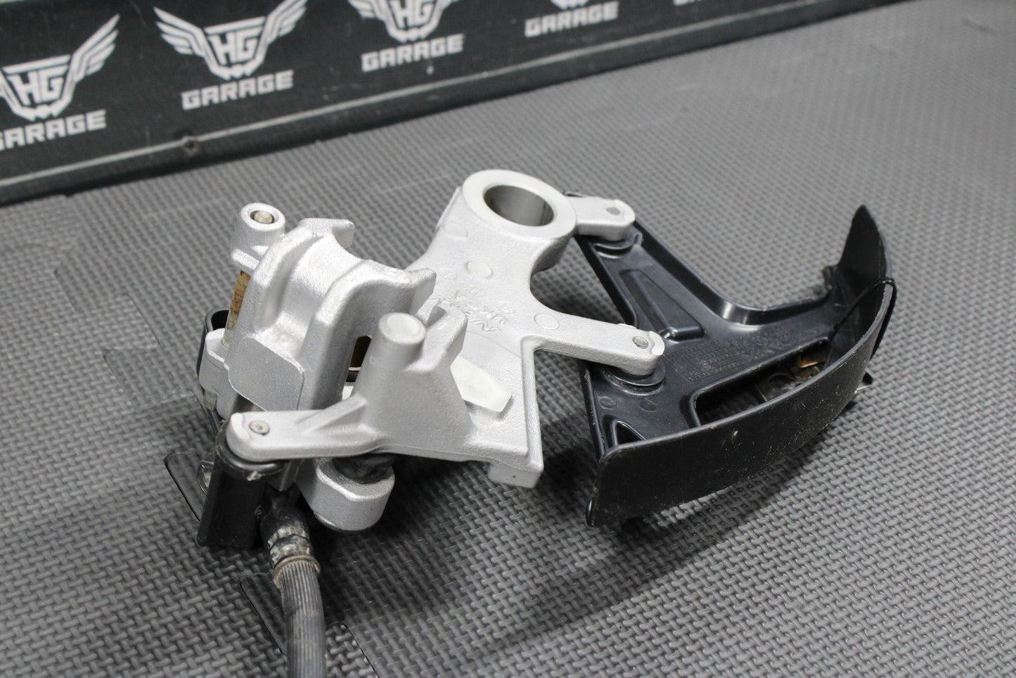 2019 HONDA CRF450RX OEM REAR BACK BRAKE CALIPER MASTER CYLINDER LEVER ASSEMBLY - hggarage