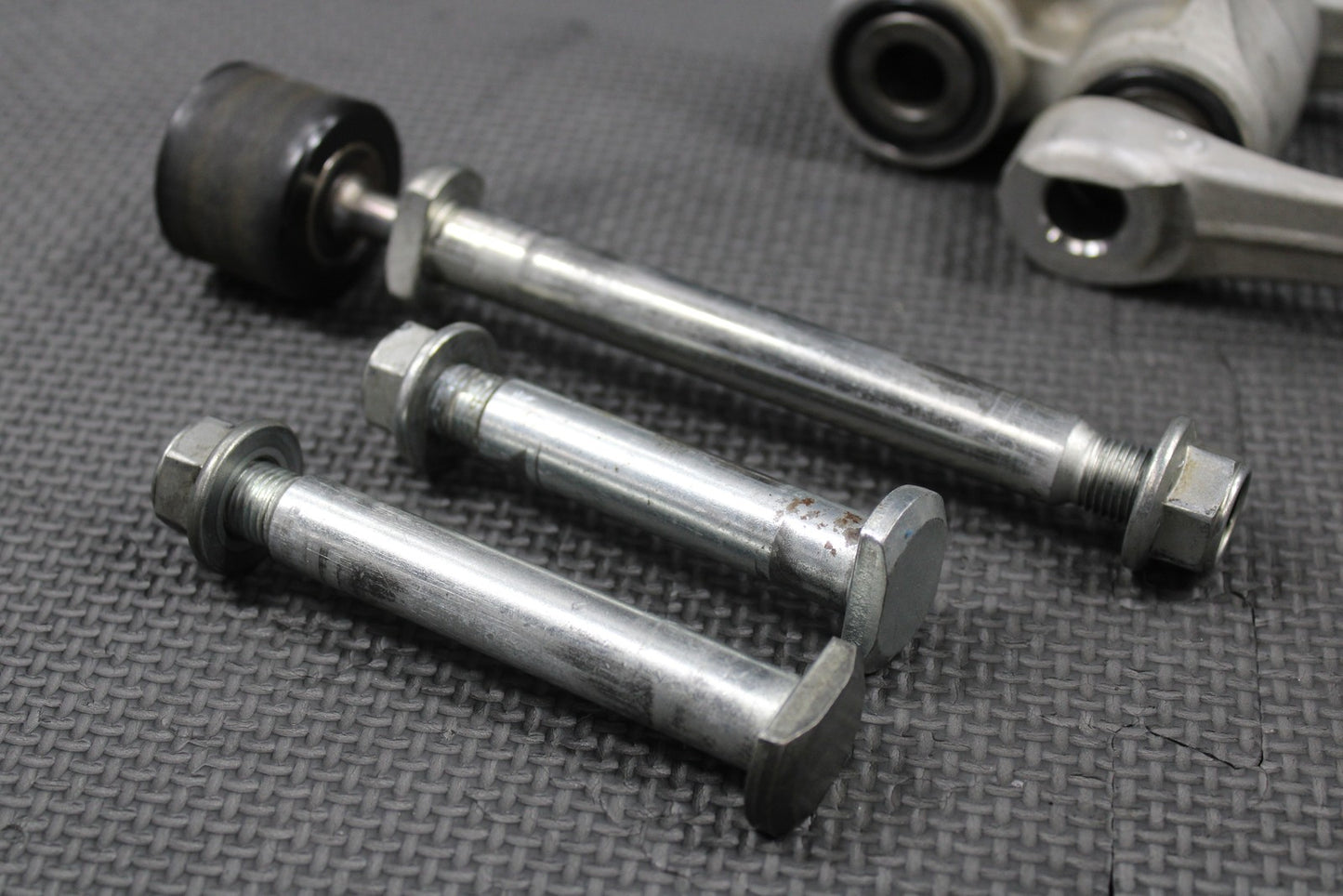 2019 SUZUKI 19 - 25 RMZ250 RMZ450 OEM REAR SHOCK LINKAGE LINKS BOLTS GOOD BEARINGS - hggarage