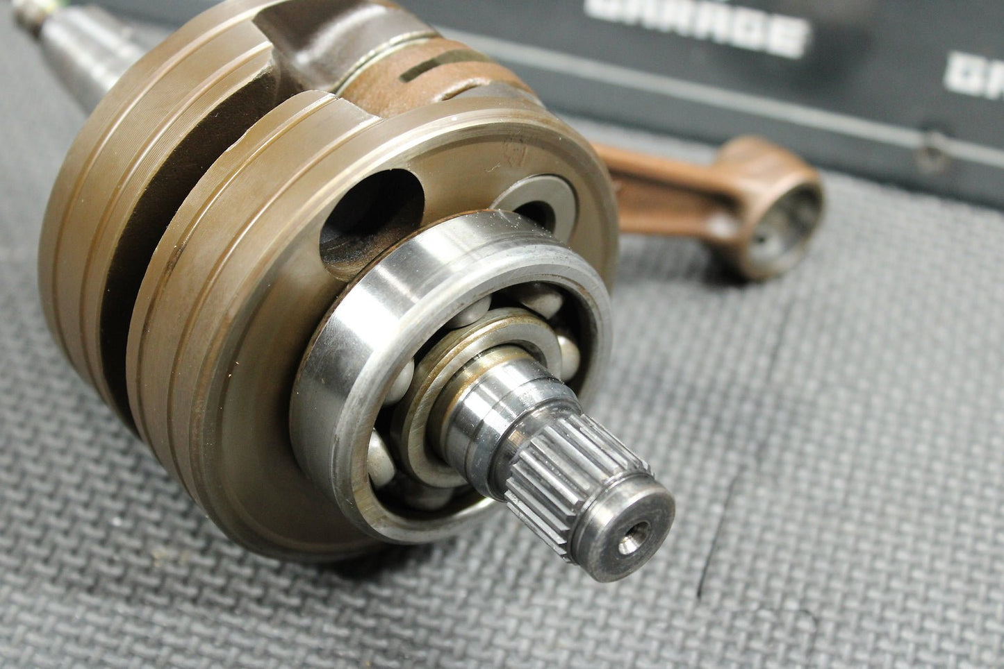 1999KAWASAKI 98 - 00 KX100 OEM Motor Crankshaft Crank Shaft Core! 13031 - 1433 - hggarage