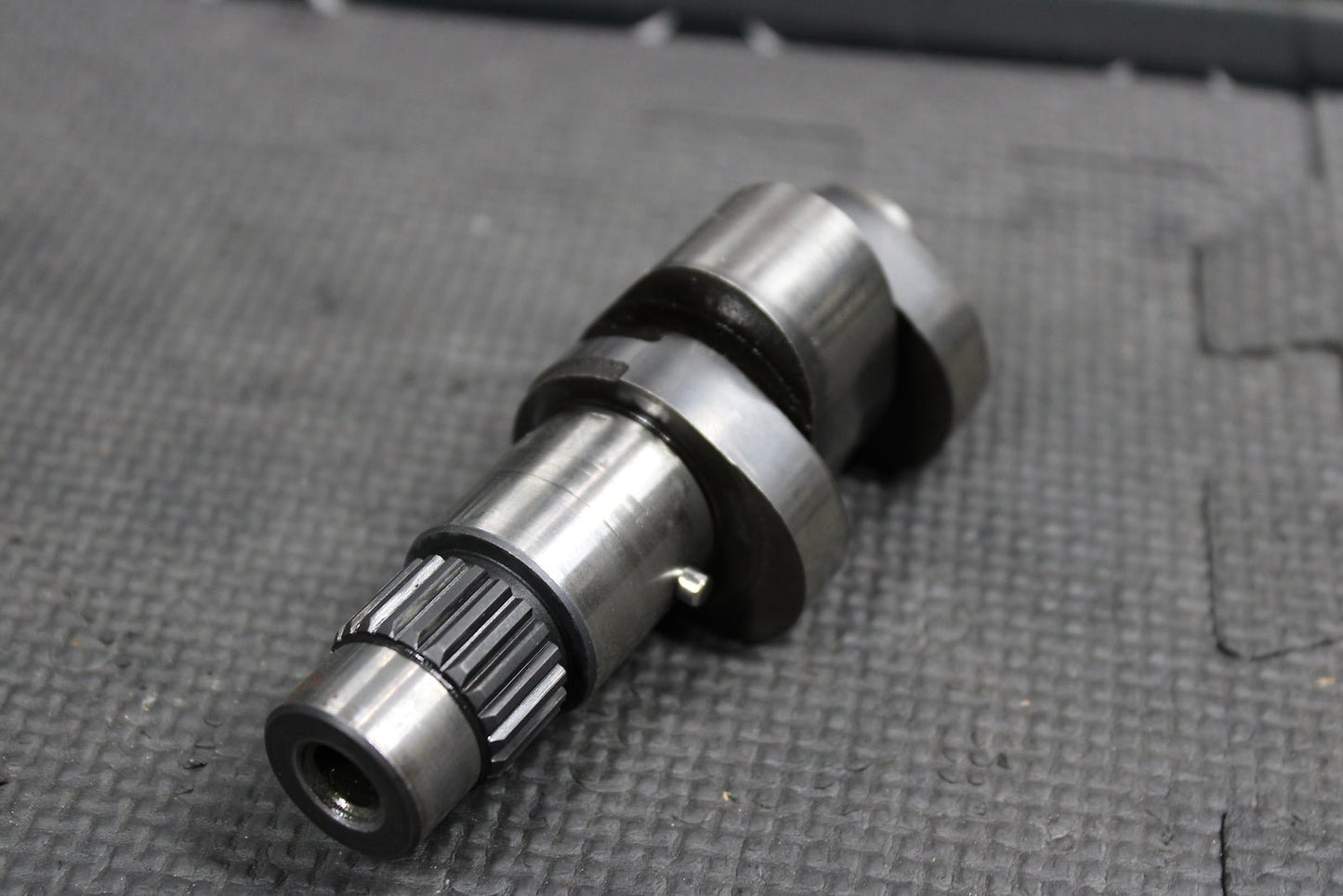 2007 Honda XR650R 00 - 07 OEM Engine Motor Cam Shaft Camshaft 14000 - Mbn - 670 - hggarage
