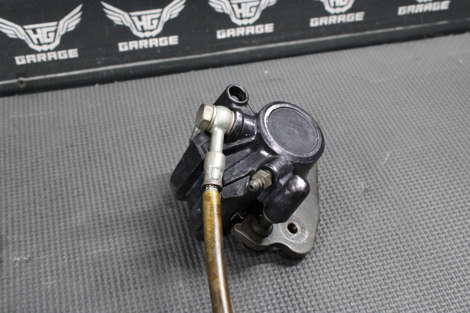 1986 KAWASAKI KDX200 OEM TOKICO FRONT BRAKE CALIPER MASTER CYLINDER ASSEMBLY - hggarage