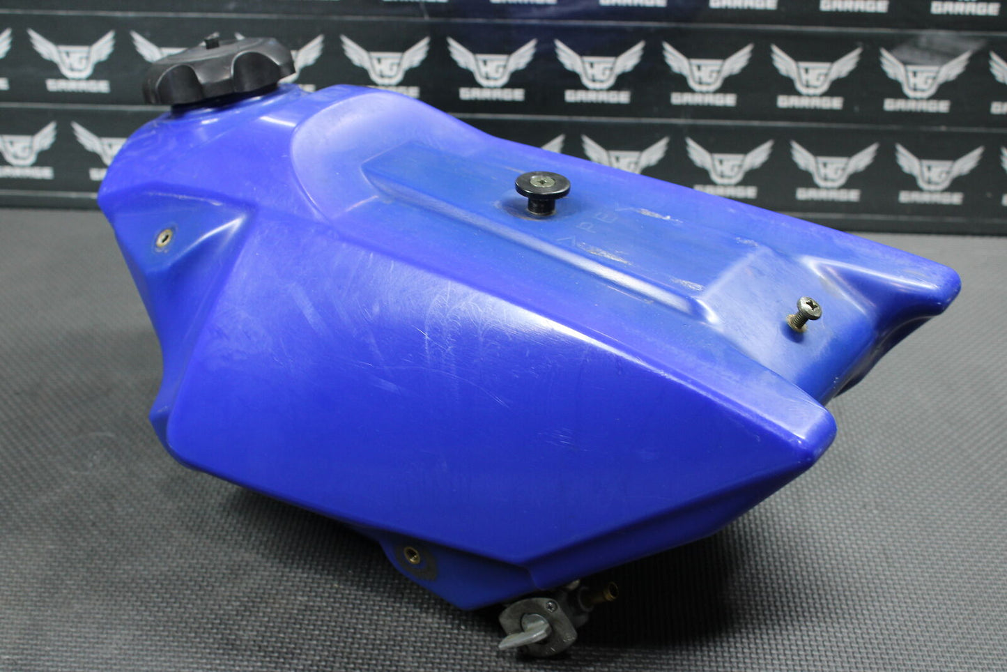 2004 YAMAHA YZ450F OEM GAS FUEL TANK CELL PETROL RESERVOIR MINT!