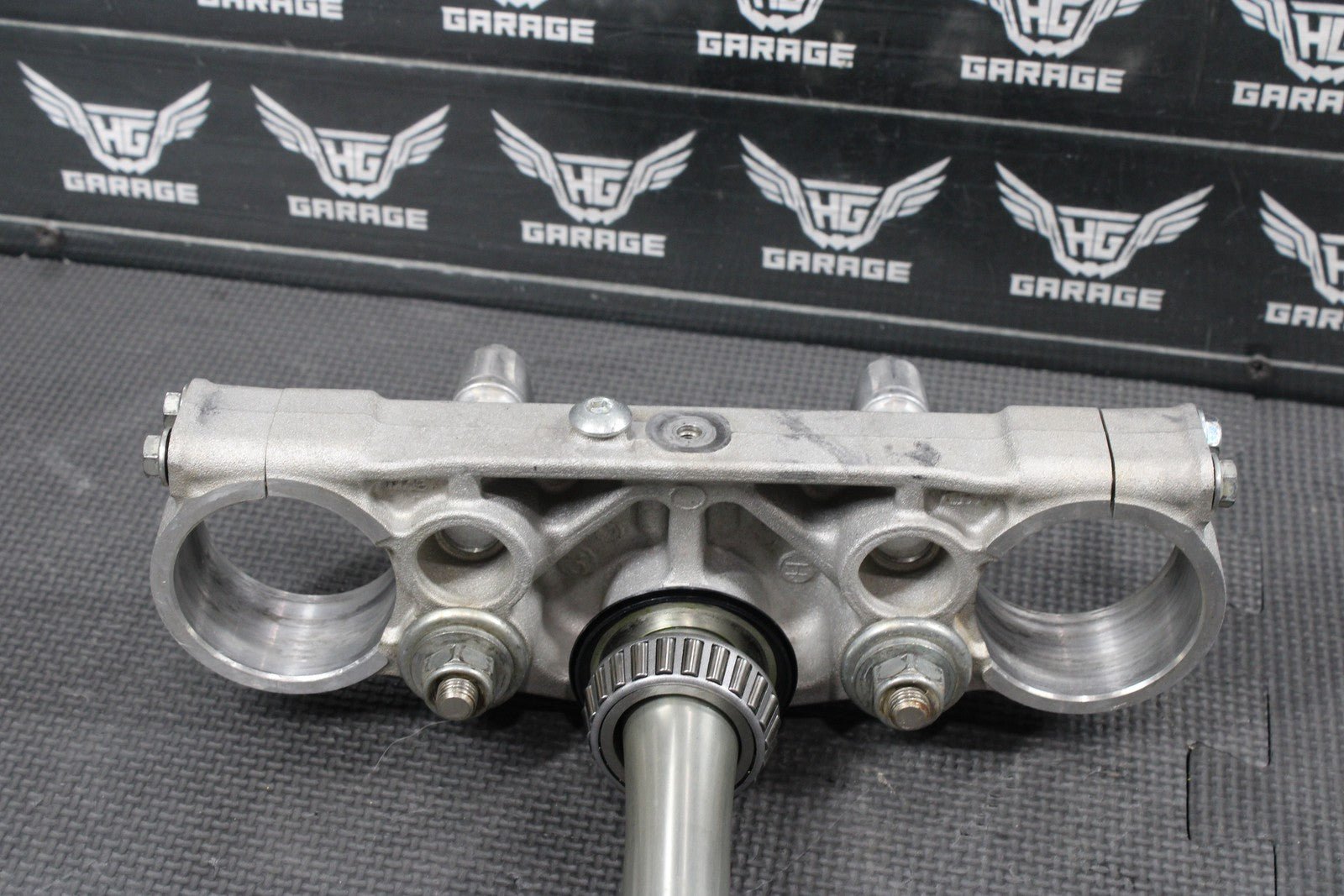 2023 HONDA CRF250R OEM FRONT FORKS LOWER UPPER TRIPLE TREE STEM CLAMP FRONT FORK - hggarage