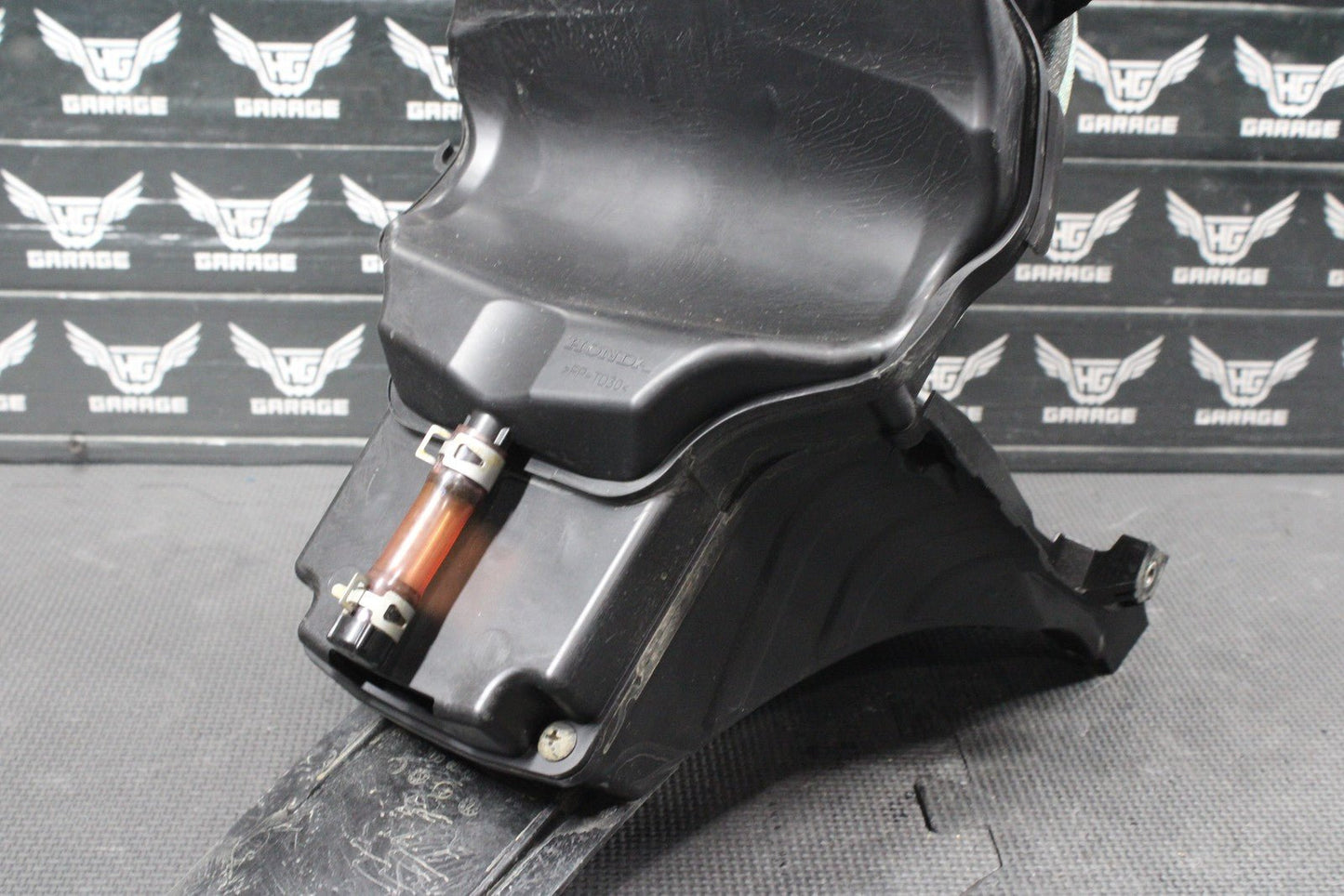 2018 HONDA 18 - 21 CRF250R 19 - 21 CRF250RX OEM AIRBOX INTAKE AIR CLEANER CASE - hggarage