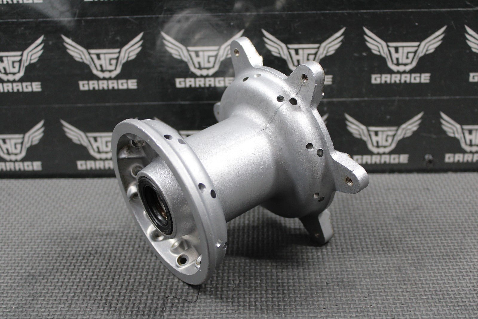 2003 YAMAHA 02 - 14 YZ125 YZ250 OEM FRONT WHEEL RIM HUB 5NY - 25111 - 00 - 00 GOOD! - hggarage