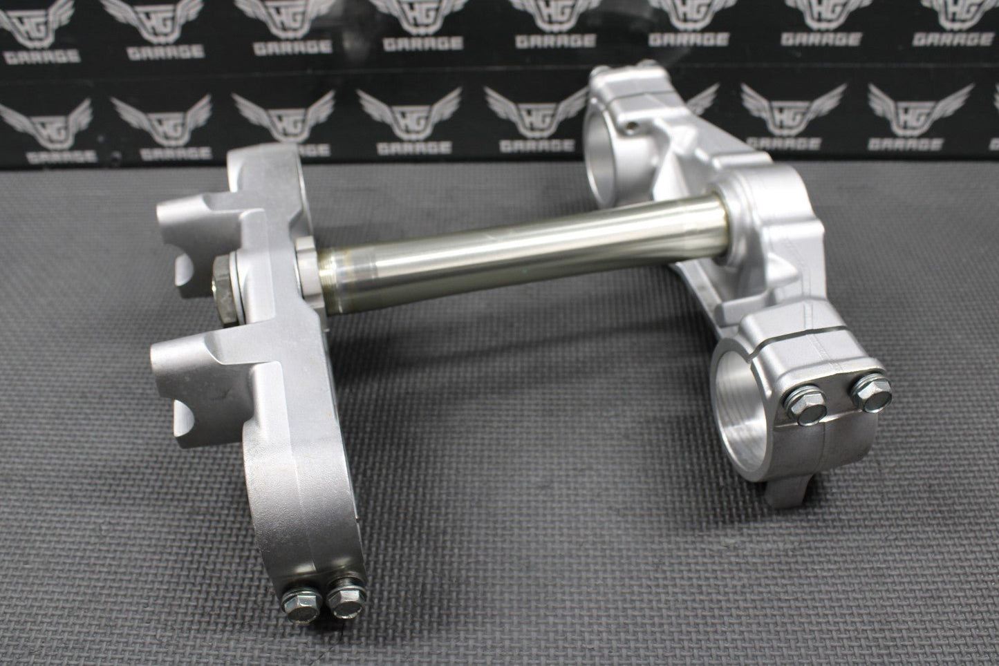 1998 SUZUKI 97 - 98 RM125 RM250 OEM FRONT FORKS LOWER UPPER TRIPLE TREE STEM CLAMP - hggarage