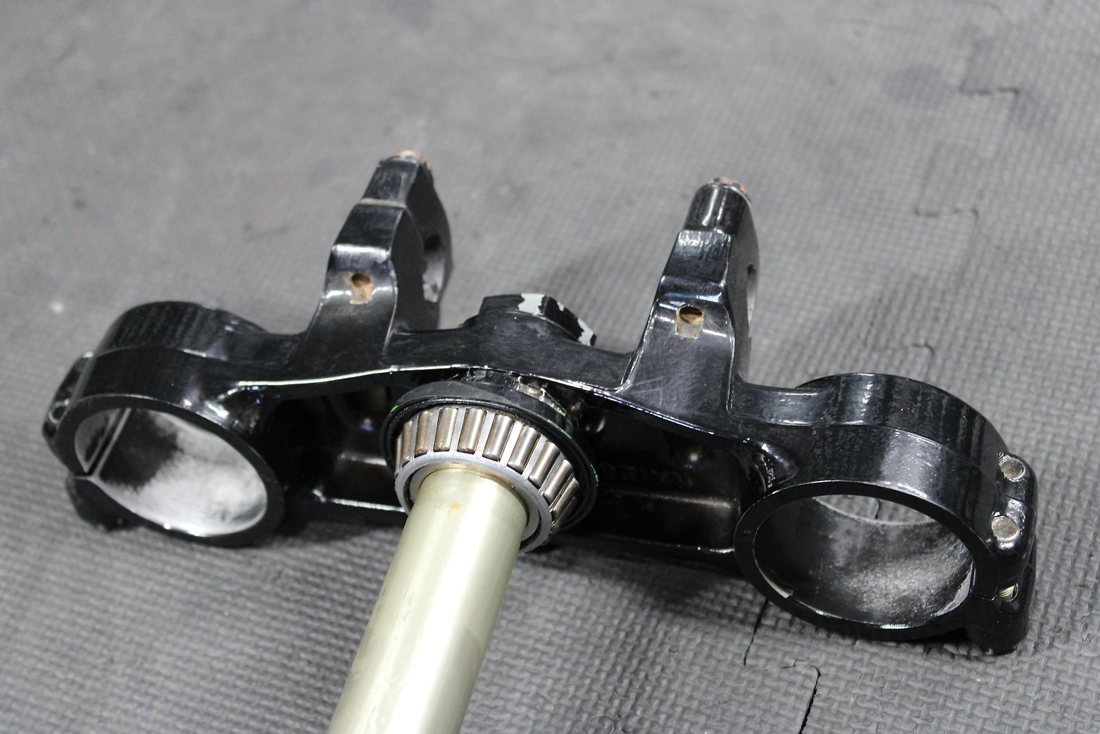 1999 Kawasaki KX125 OEM Front Forks Lower Upper Triple Tree Stem Clamp - hggarage
