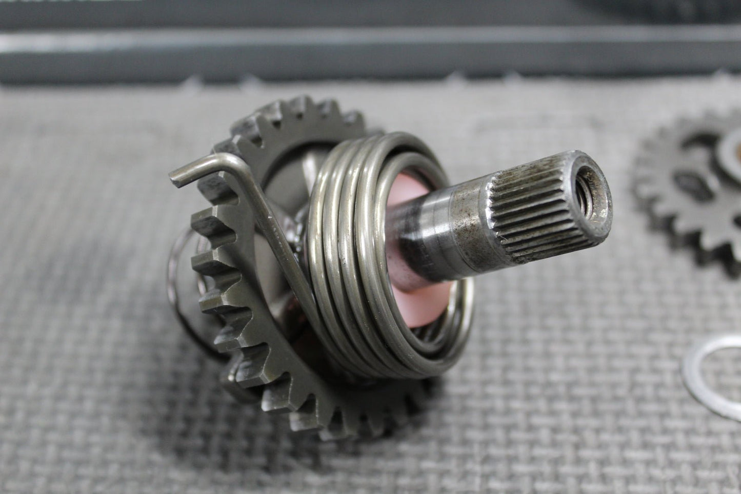 2001 01 - 07 SUZUKI RM125 OEM KICKSTART KICK START SHAFT W IDLER GEAR 26211 - 27C02 - hggarage