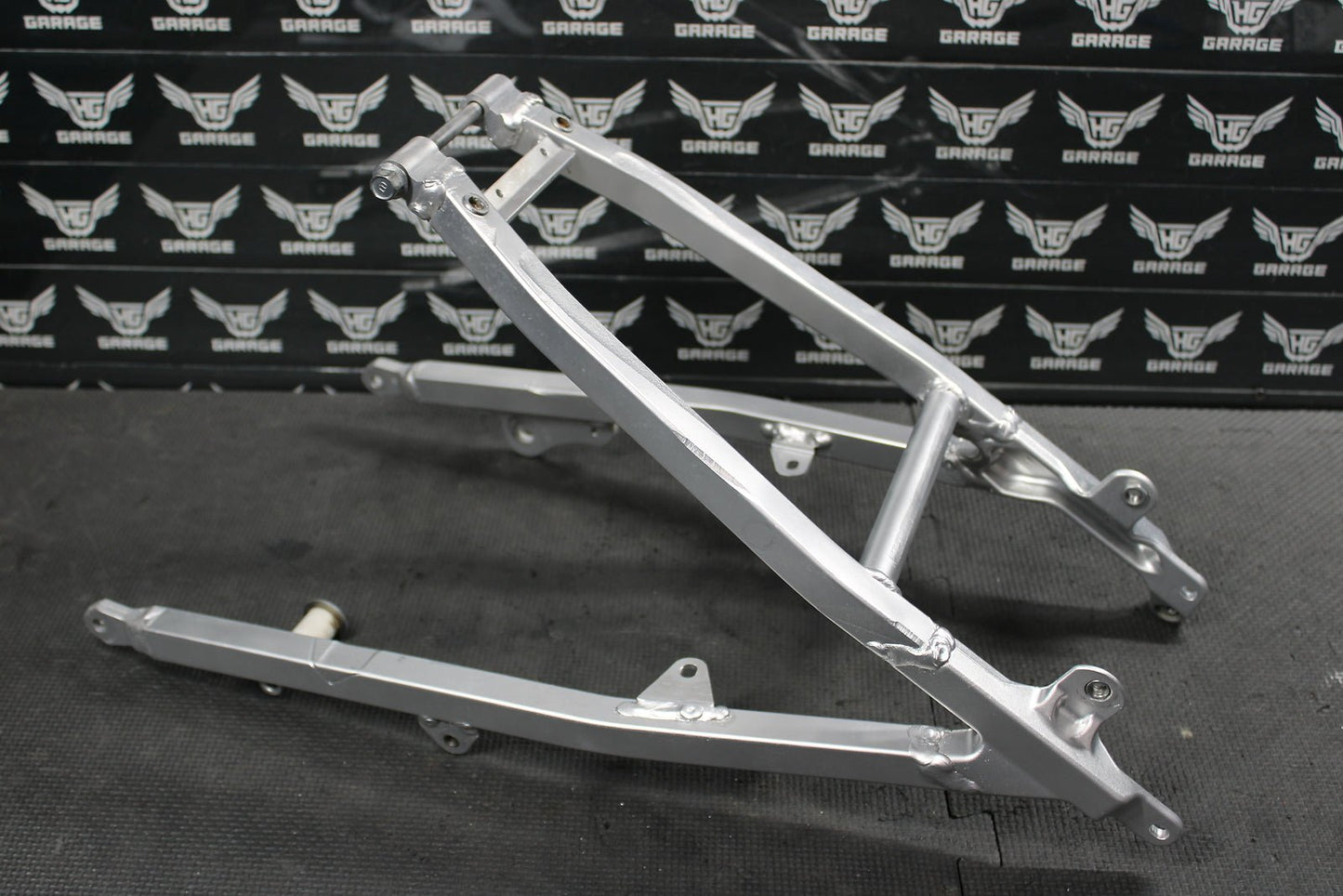 2006 Yamaha YZ250F YZ450F OEM Rear Back Sub Frame Subframe Rail 5XC - 21190 - 90 - 00 - hggarage