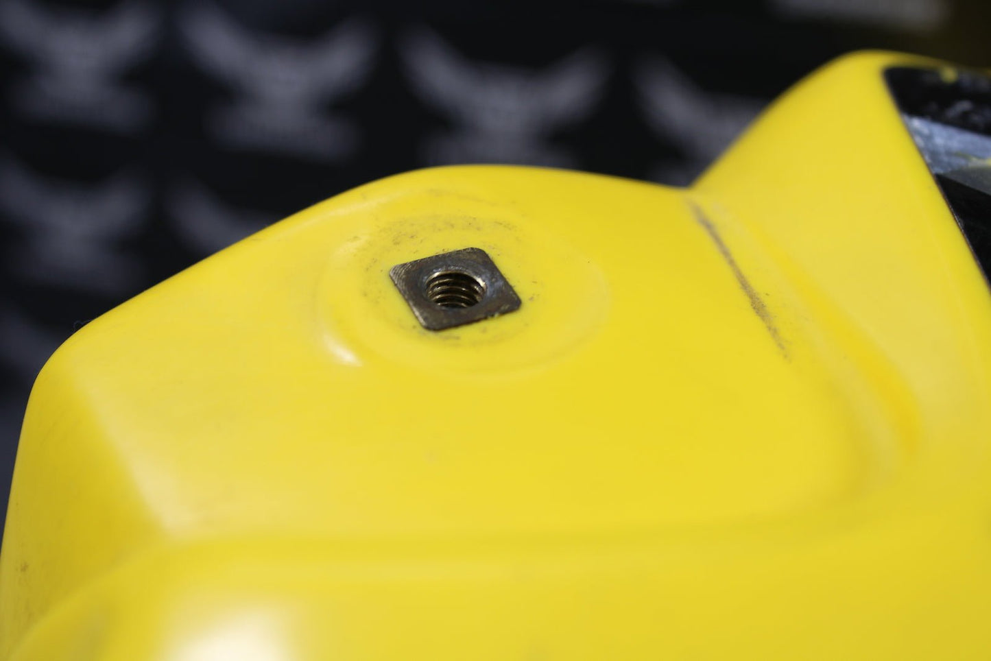 2000 SUZUKI 00 - 04 DRZ400 DRZ400E OEM YELLOW GAS FUEL TANK CELL PETROL RESERVOIR - hggarage
