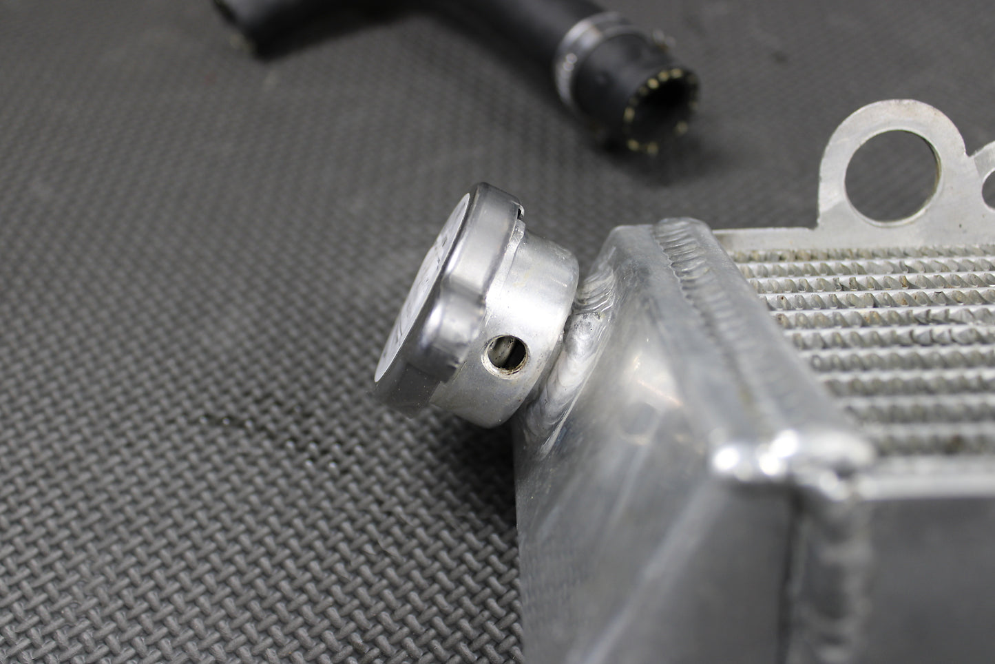 47568028