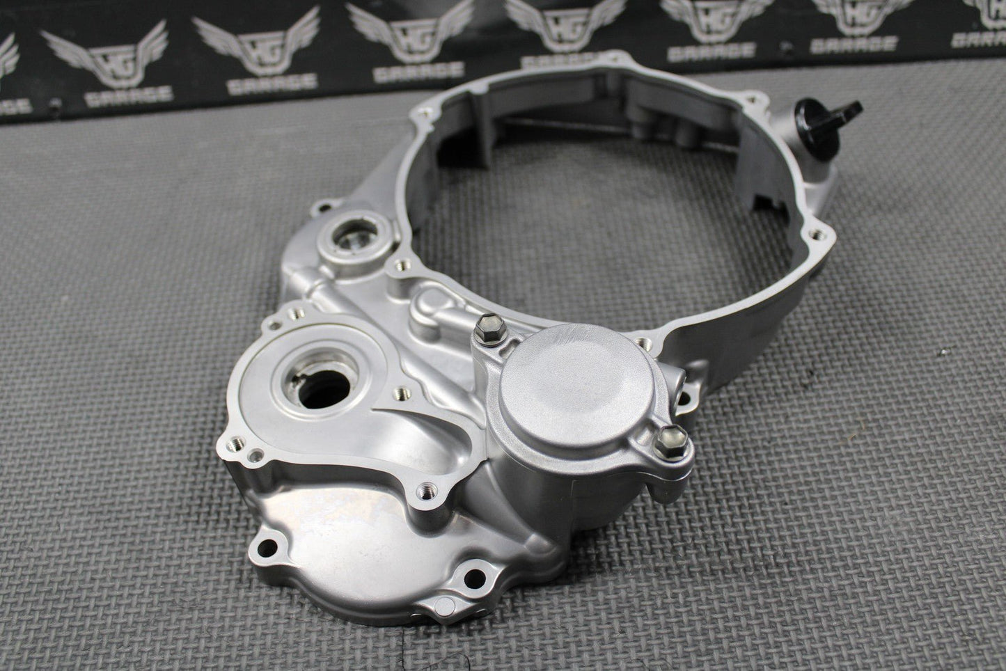2020 YAMAHA YZ250F YZ250FX OEM RIGHT CASE INNER CLUTCH COVER B7B - 15431 - 00 - 00 - hggarage