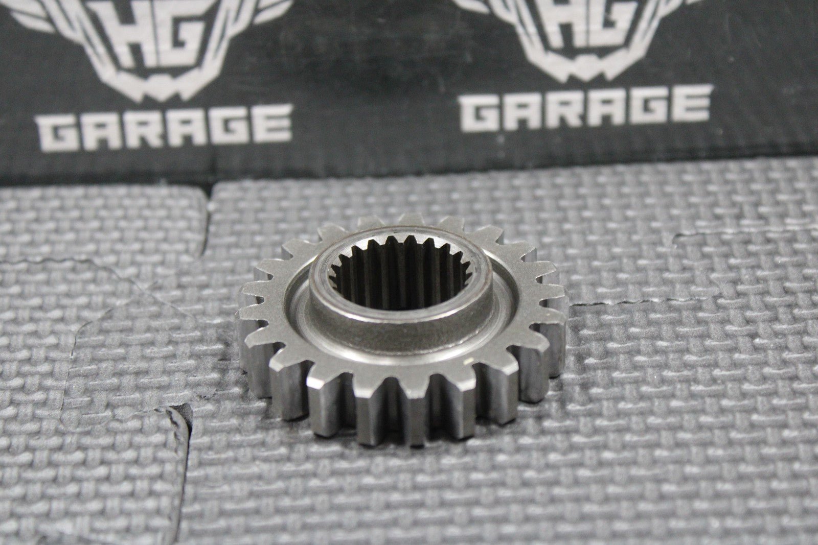2001 HONDA 86 - 07 CR250R OEM ENGINE PRIMARY MAIN DRIVE GEAR 21T 13615 - KS7 - 000 - hggarage