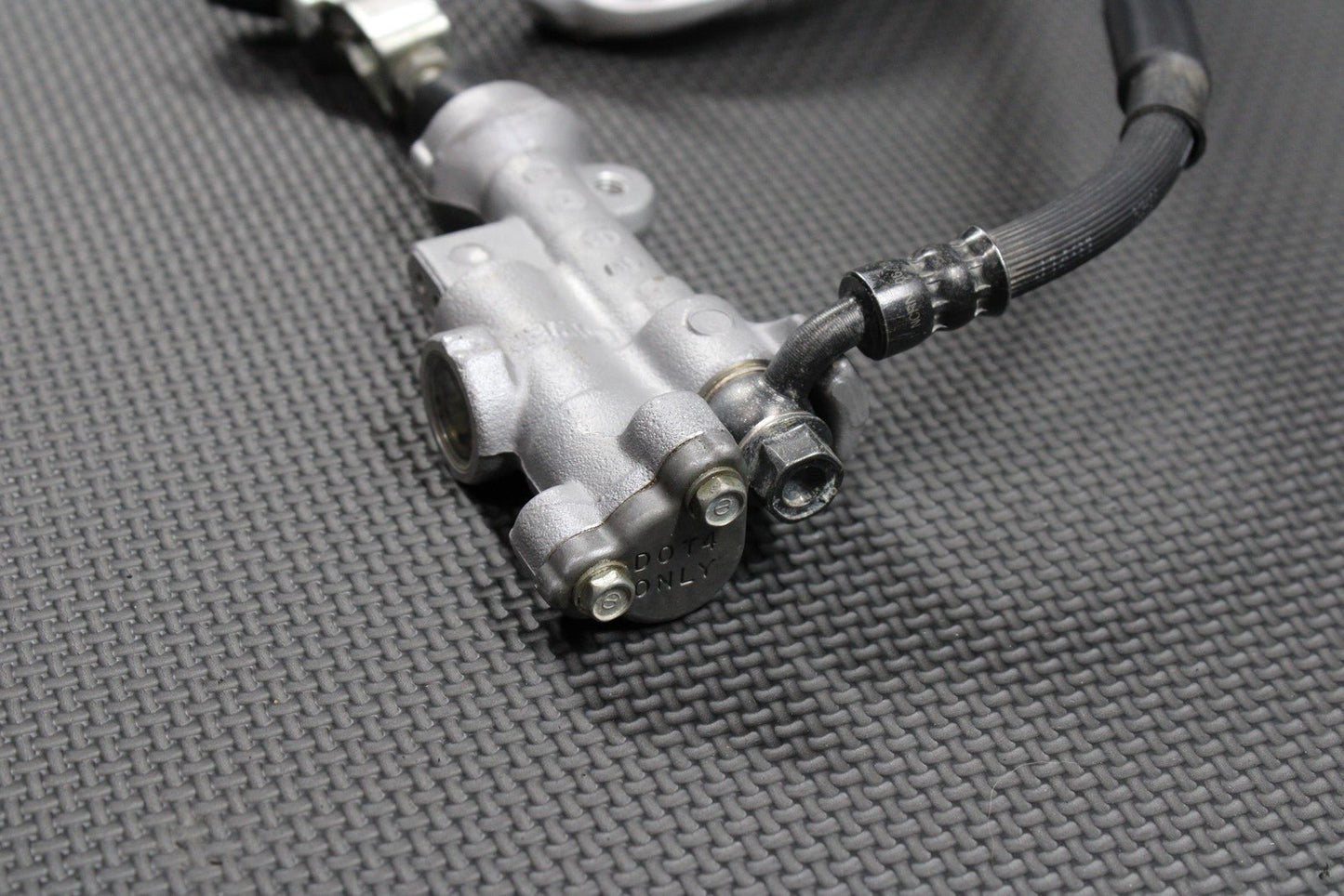 2019 HONDA CRF450RX OEM REAR BACK BRAKE CALIPER MASTER CYLINDER LEVER ASSEMBLY - hggarage