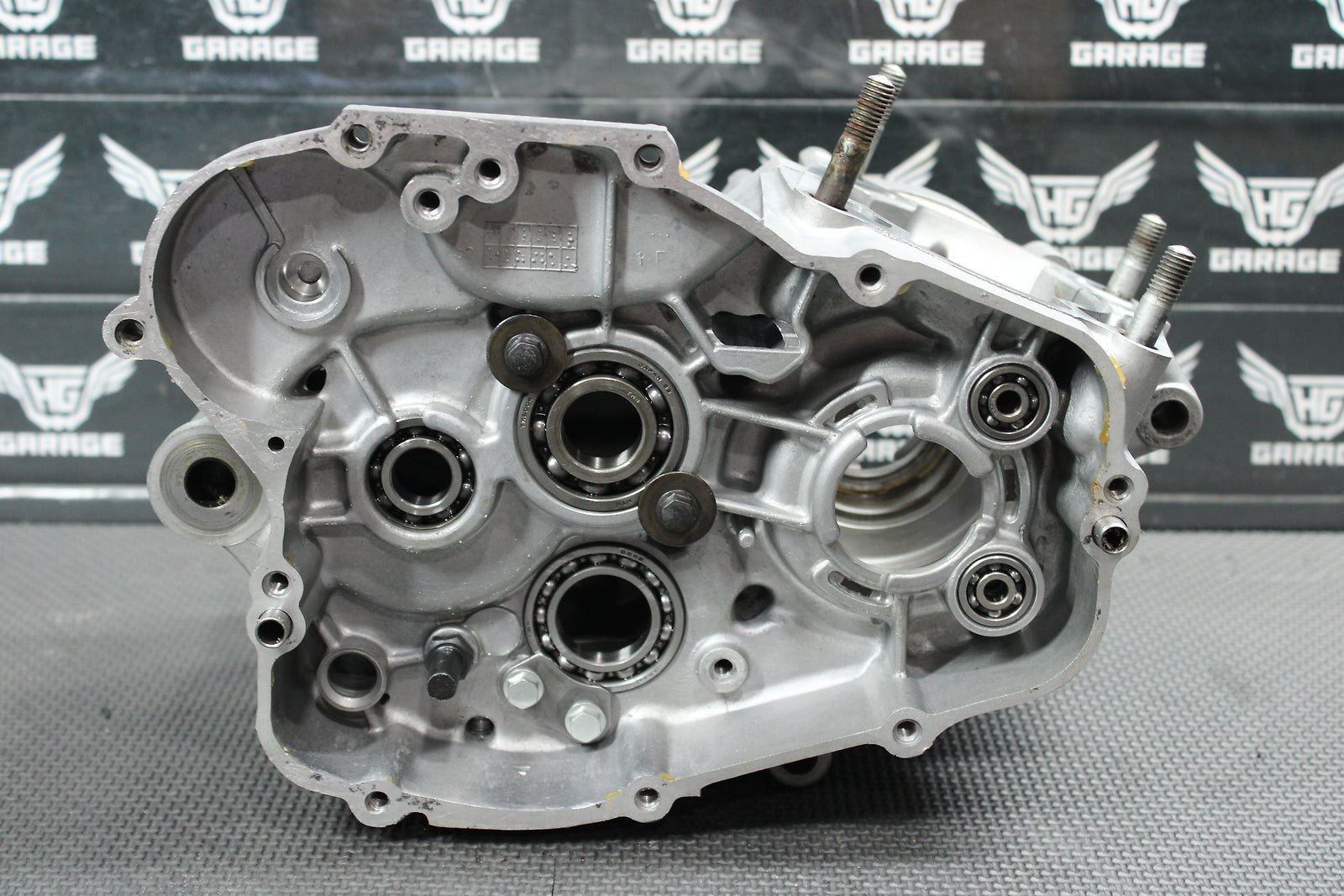 1999 Kawasaki 98 - 00 KX100 KX80 OEM Left Right Engine Motor Crankcase Crank Cases - hggarage