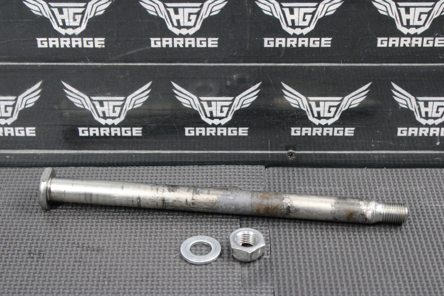 2019 HONDA CRF450RX CRF450R OEM REAR BACK SWINGARM BOLT SUSPENSION PIVOT AXLE - hggarage