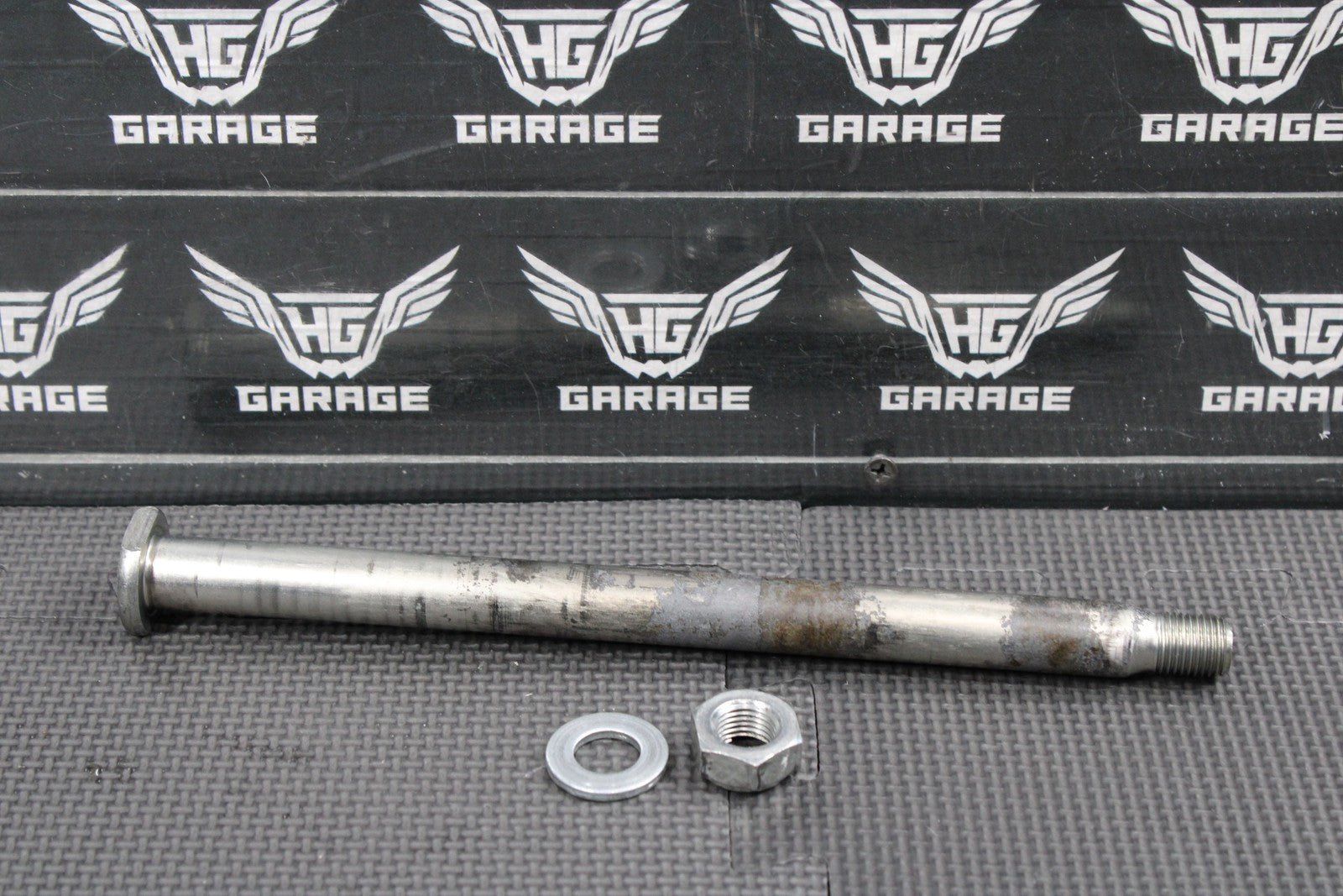 2019 HONDA CRF450RX CRF450R OEM REAR BACK SWINGARM BOLT SUSPENSION PIVOT AXLE - hggarage