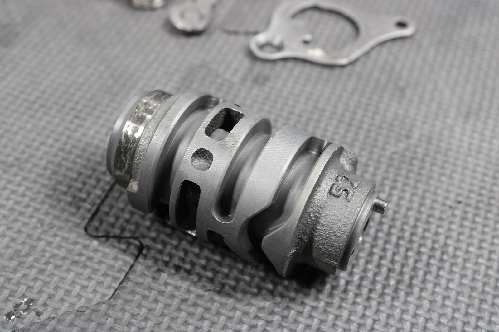2009 Kawasaki 09 - 13 KX250F OEM Engine Transmission Tranny Gears Forks Assembly - hggarage