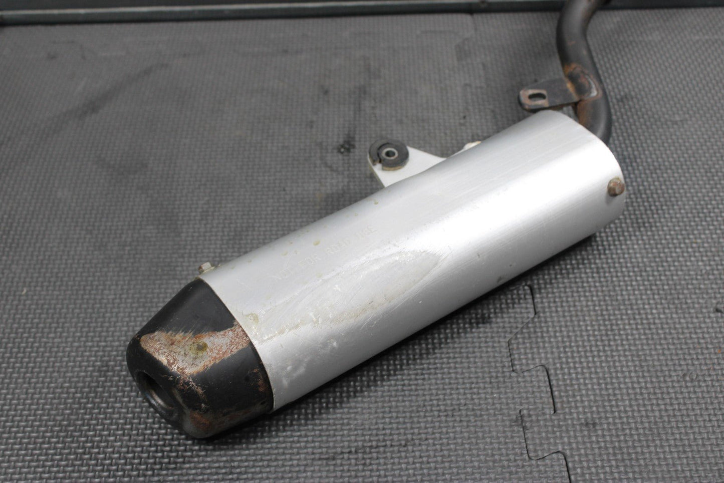 2001 KAWASAKI 01 - 05 KX100 KX85 OEM MUFFLER EXHAUST SILENCER SLIP ON PIPE 18100 - 1 - hggarage