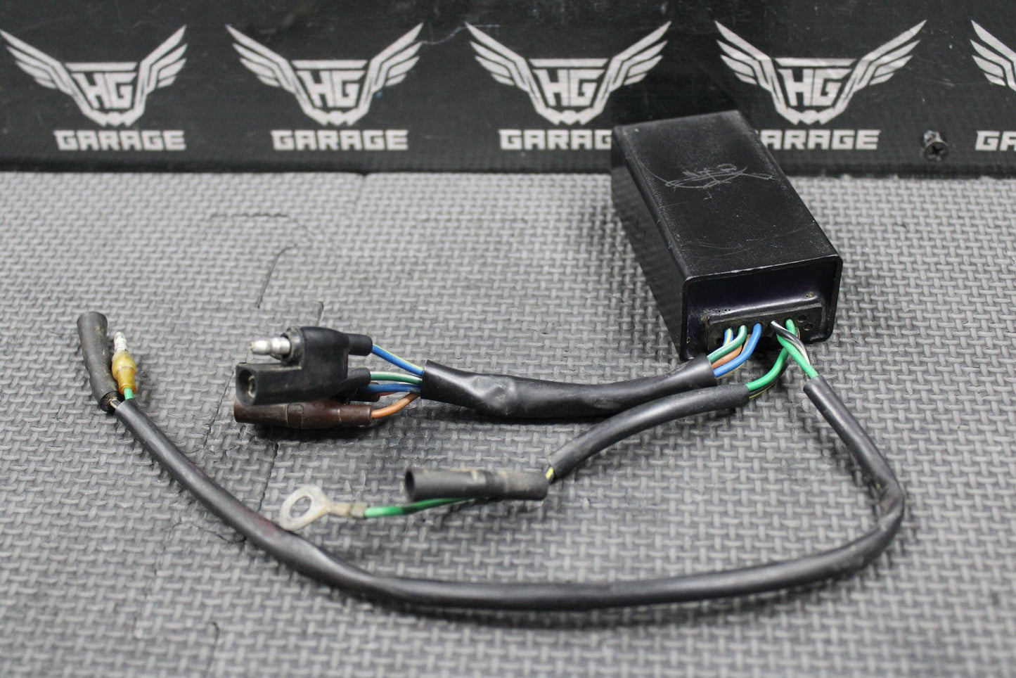 1988 HONDA CR125R OEM CDI ECU COMPUTER IGNITION UNIT BOX 30400 - KS6 - 830 NICE! - hggarage