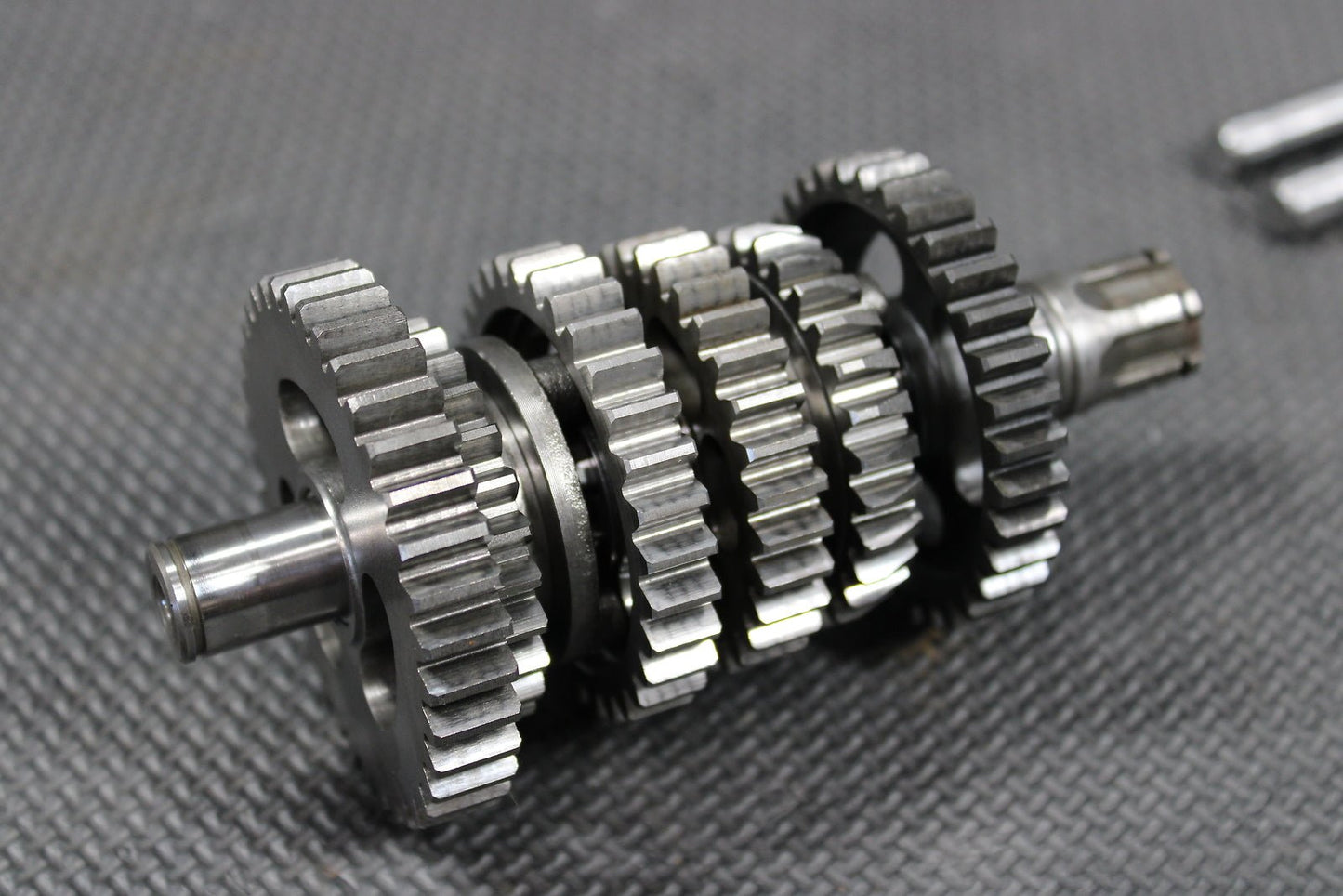 1998 Kawasaki KX60 KX65 OEM Engine Transmission Tranny Assembly Gears - hggarage