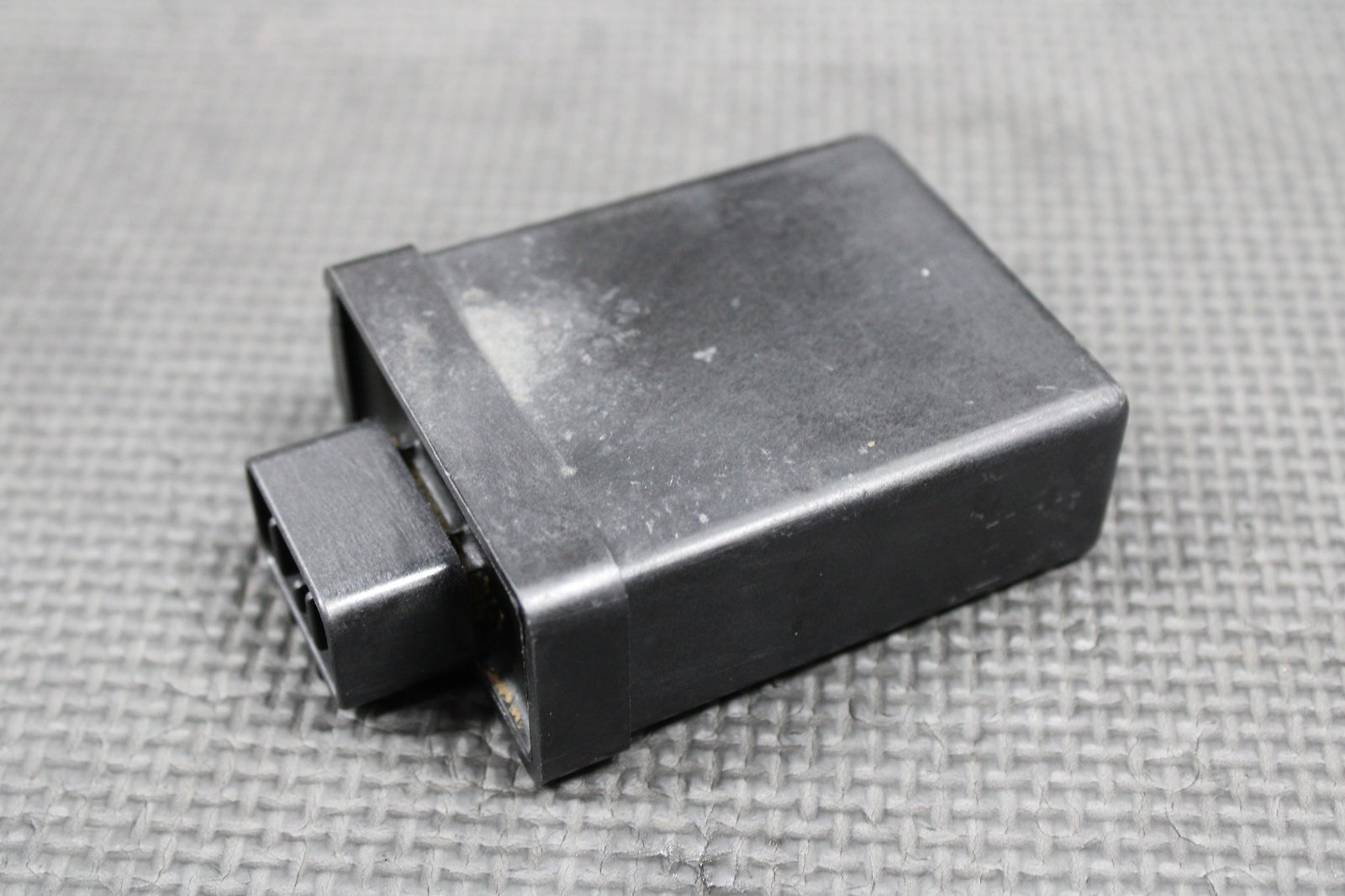 2003 YAMAHA 00 - 22 TTR125 TTR125L OEM ECU CDI IGNITION UNIT BOX 5HP - 85540 - 00 - 00 - hggarage