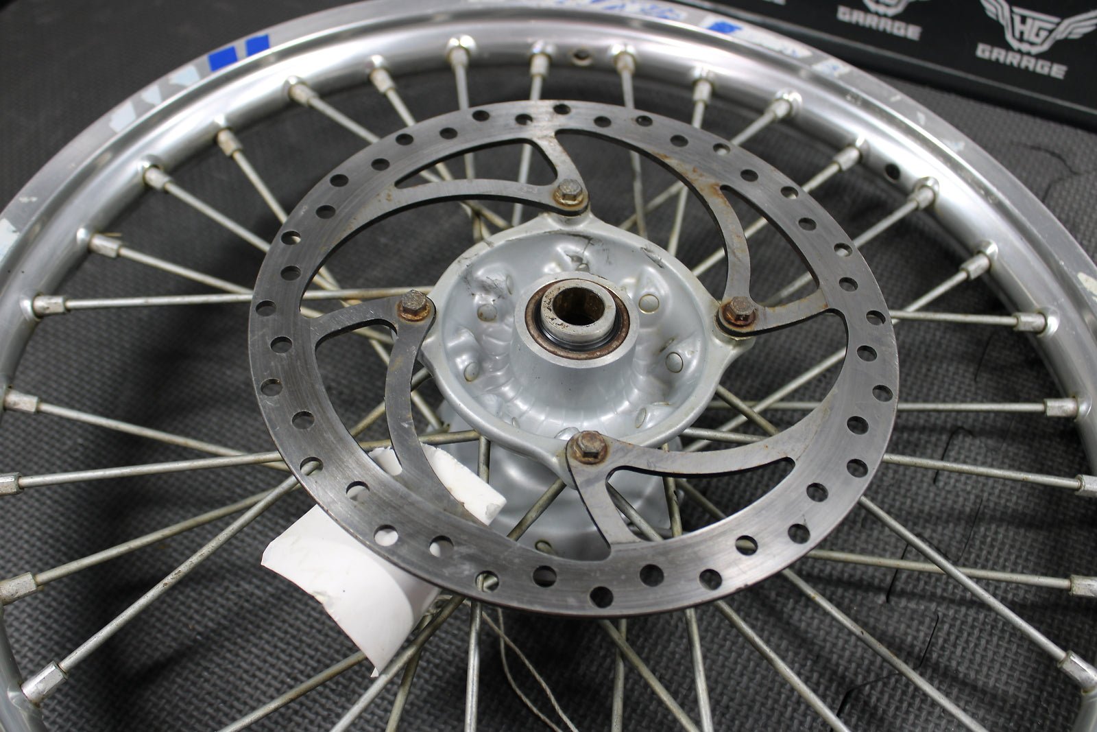 2006 KTM 85 OEM EXCEL FRONT WHEEL RIM HUB ASSSEMBLY 47009001244 4700901004491 - hggarage