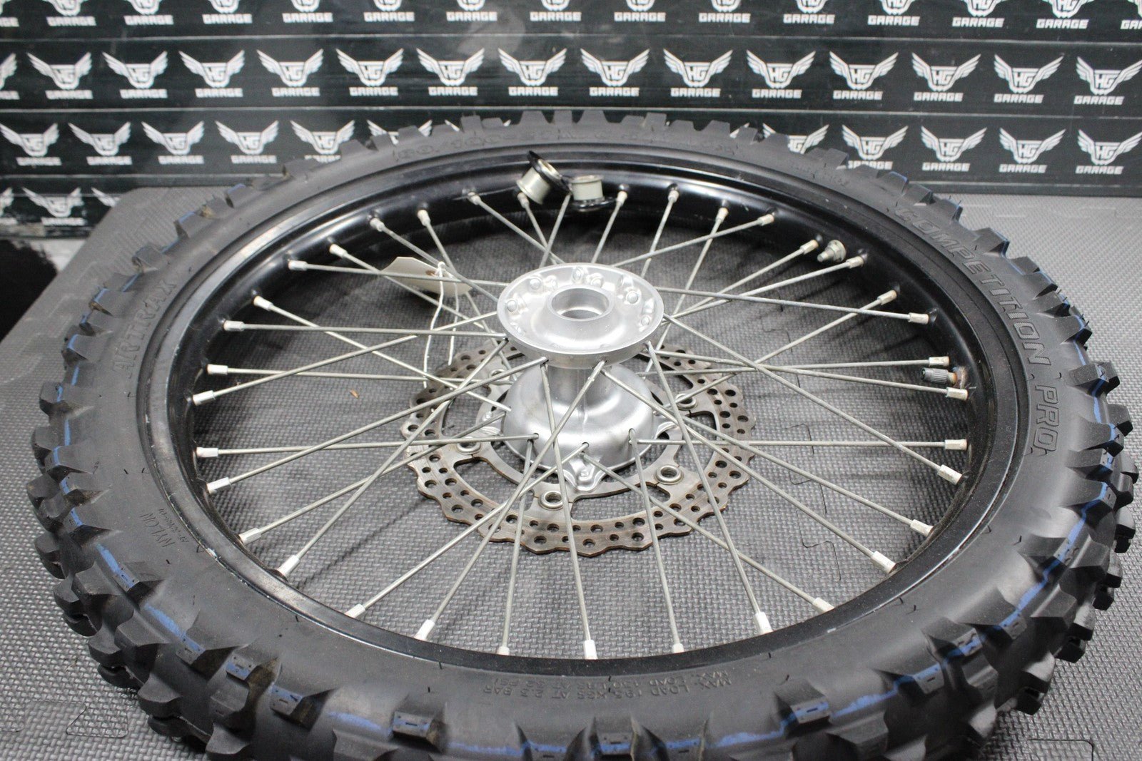 2014 KAWASAKI KX250F 10 - 18 OEM FRONT WHEEL RIM HUB SPOKES ASSEMBLY BLACK - hggarage