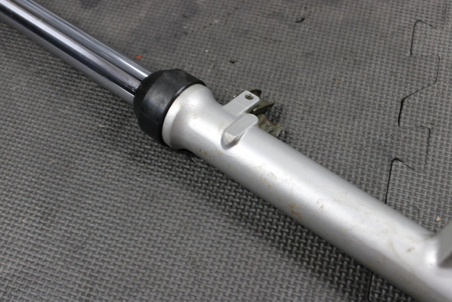 2000 Yamaha TTR90 OEM Right Left Front Suspension Forks Shocks 99999 - 03237 - 00 - hggarage