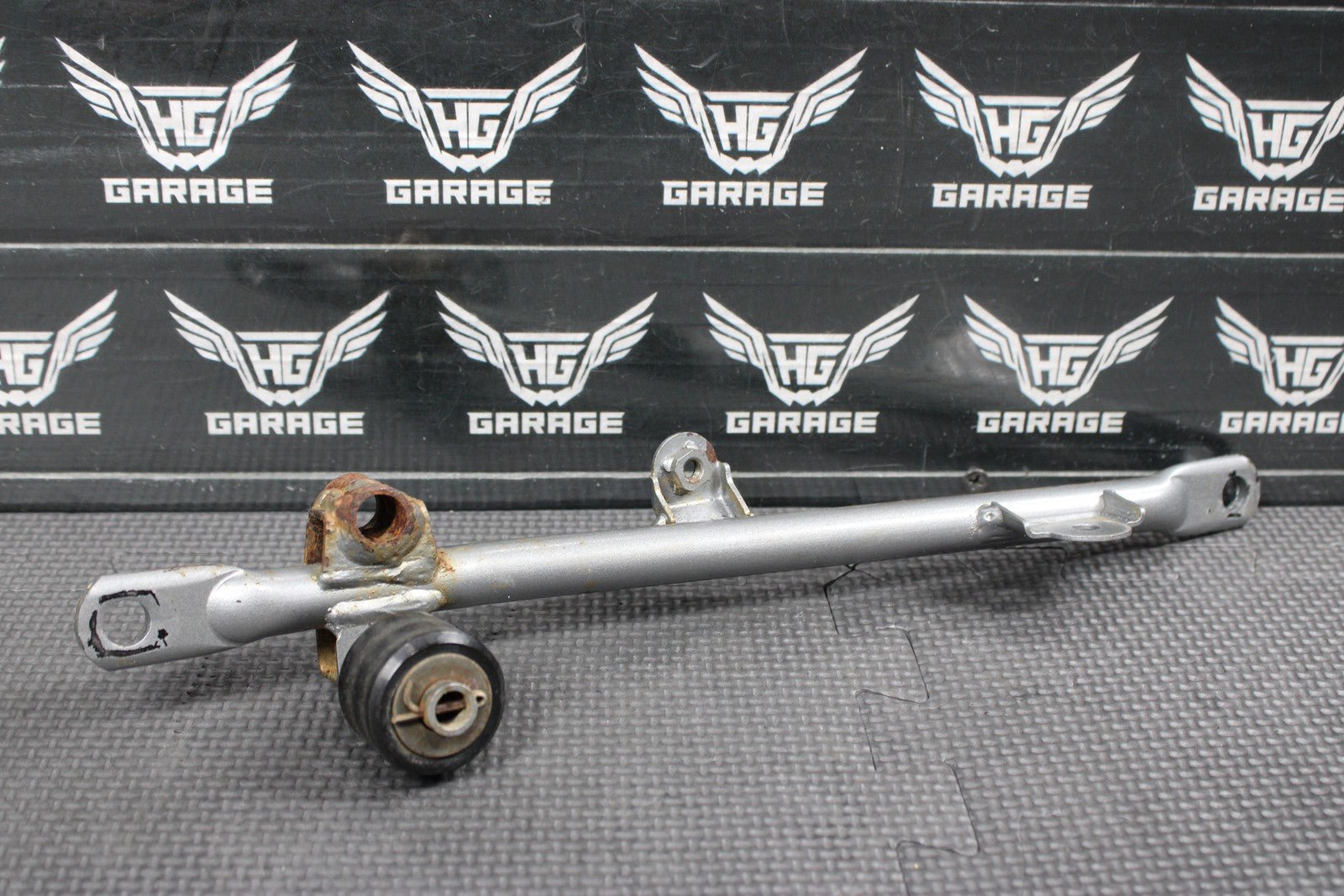 2003 KAWASAKI KX65 OEM REAR BACK SUB FRAME ARM SUBFRAME SUPPORT 32160 - 1611 - GD - hggarage