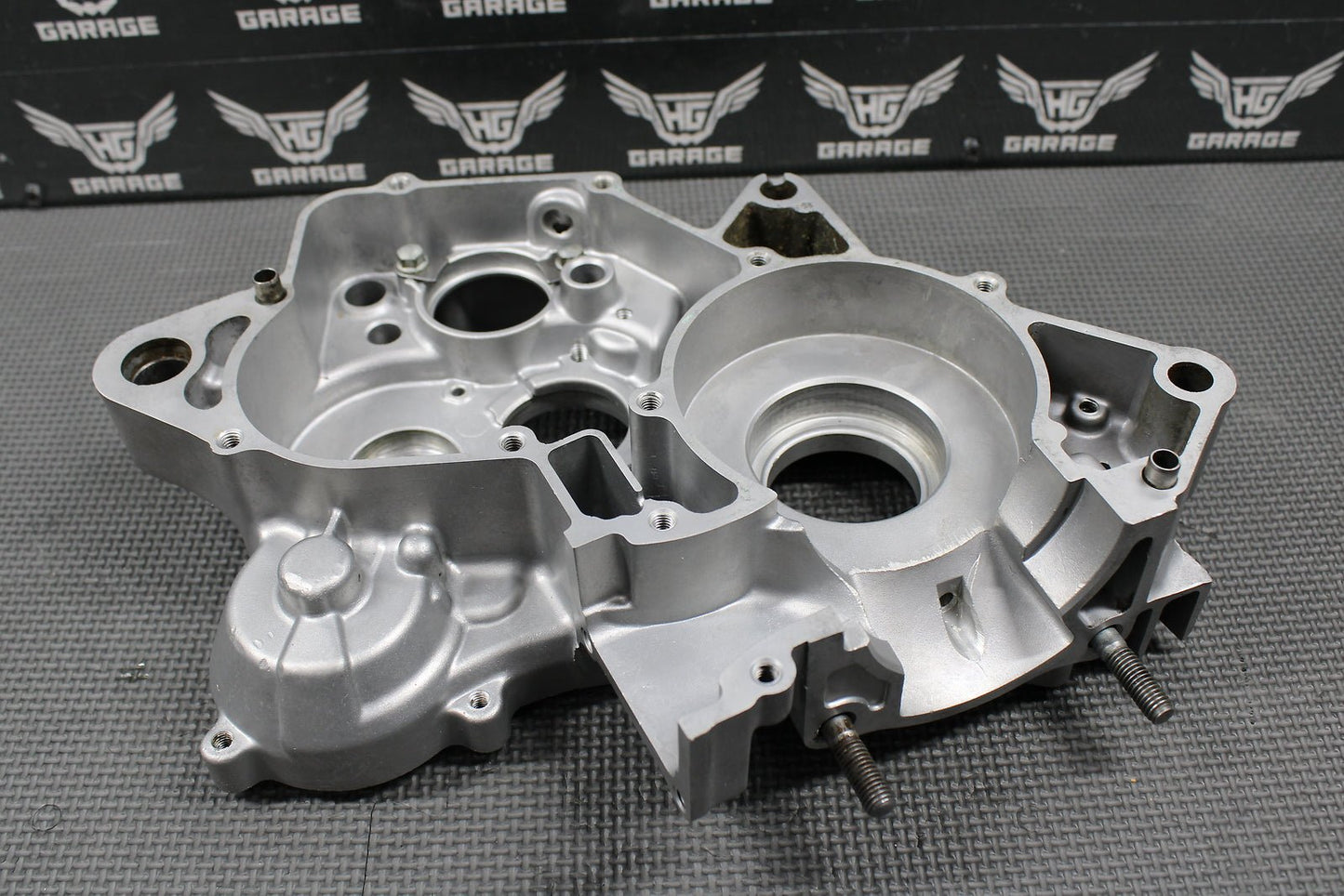 1999 99 - 02 HONDA CR125R OEM RIGHT ENGINE MOTOR CRANKCASE CRANK CASE BLOCK MINT! - hggarage