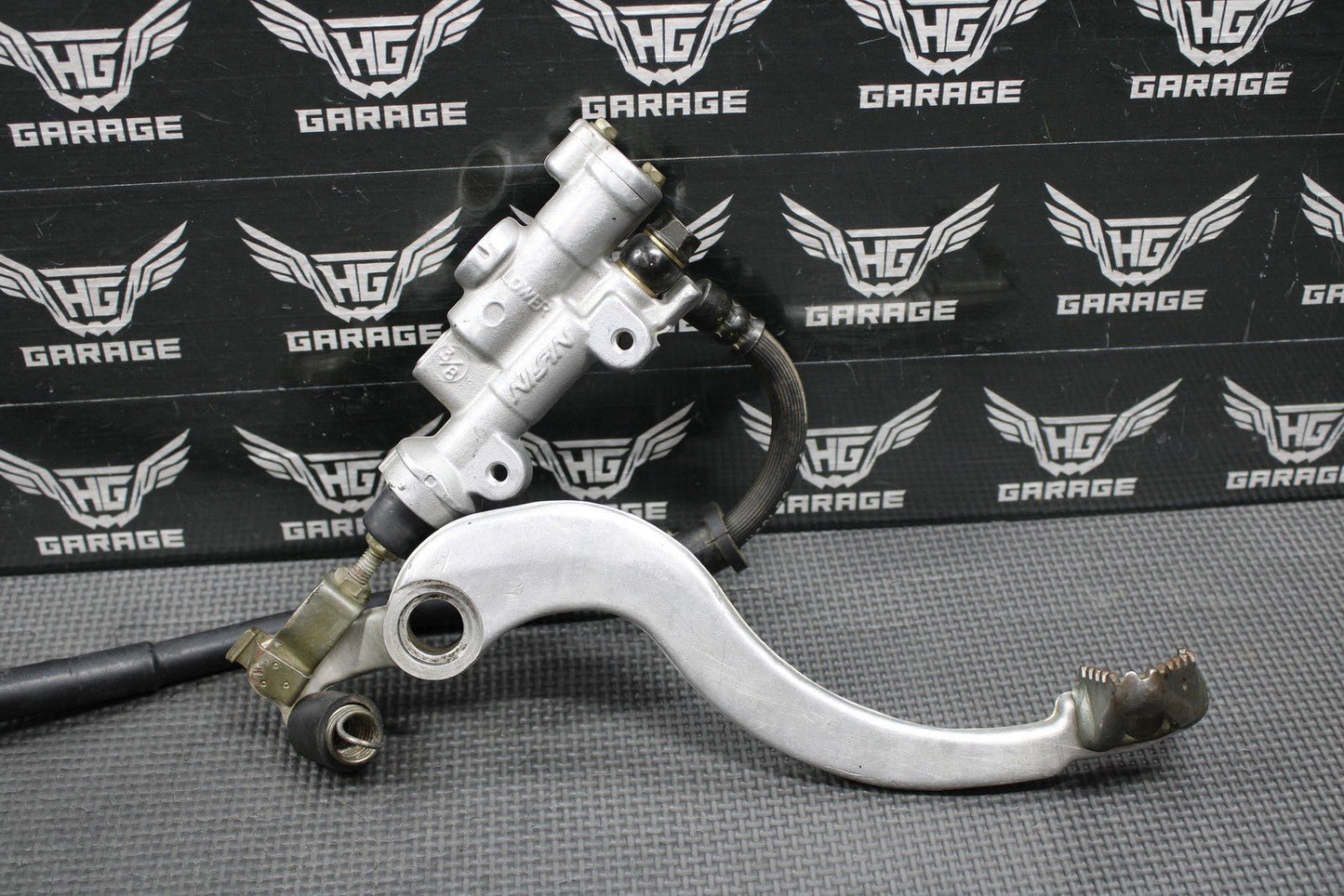 2005 HONDA 05 - 07 CRF450R OEM REAR BACK BRAKE CALIPER MASTER CYLINDER LEVER ASSY - hggarage