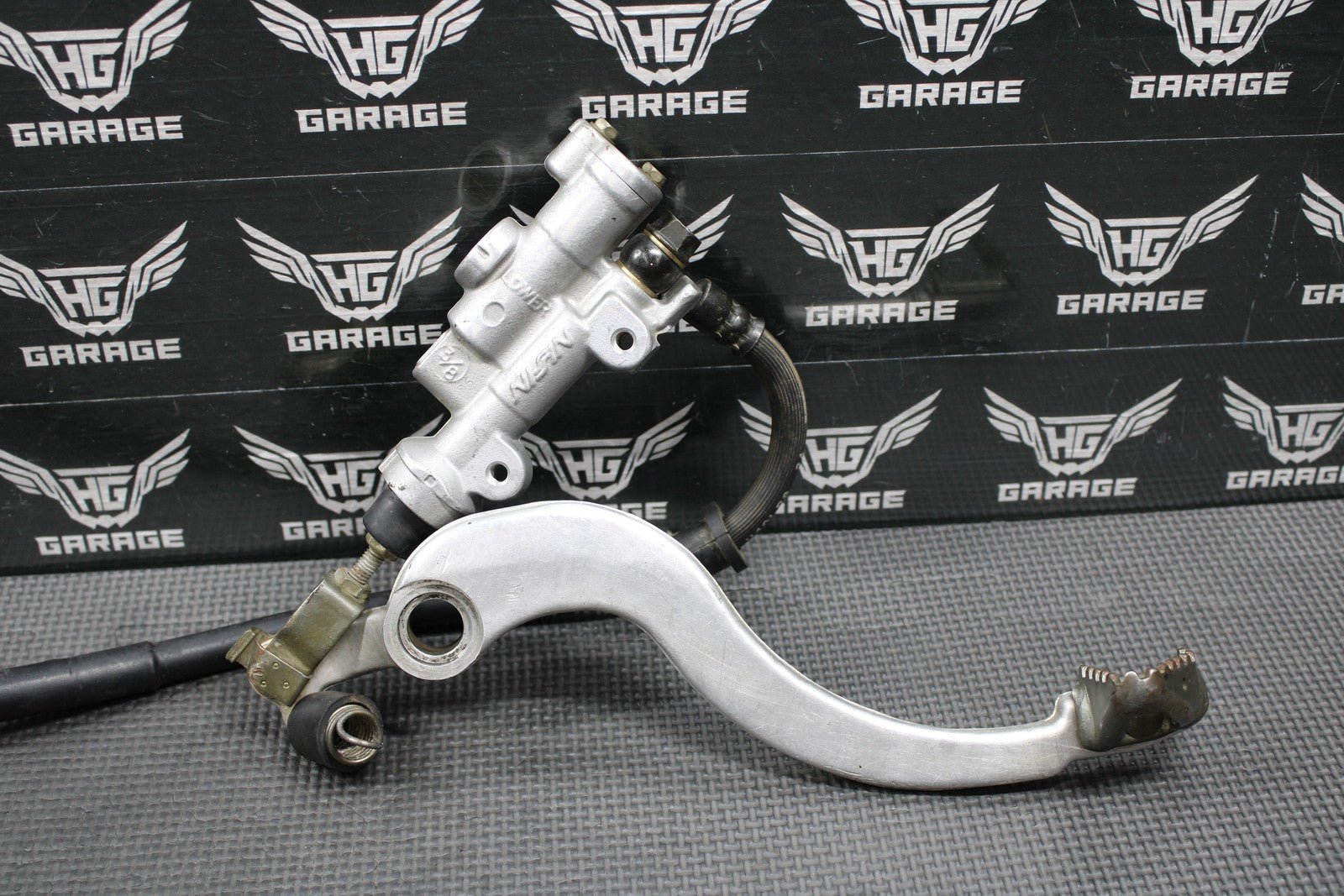 2005 HONDA 05 - 07 CRF450R OEM REAR BACK BRAKE CALIPER MASTER CYLINDER LEVER ASSY - hggarage