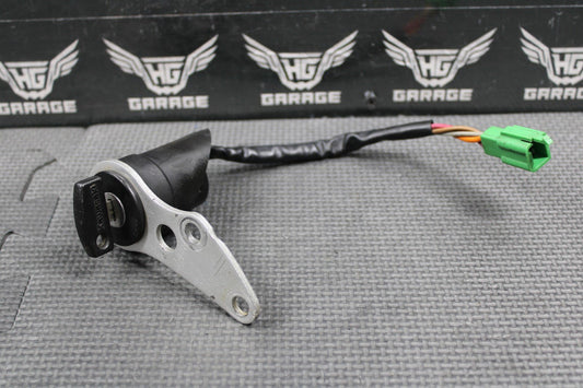 2003 KAWASAKI KLX400SR OEM 3 WAY KEYED IGNITION KILL OFF SWITCH W KEY 27005 - S006 - hggarage
