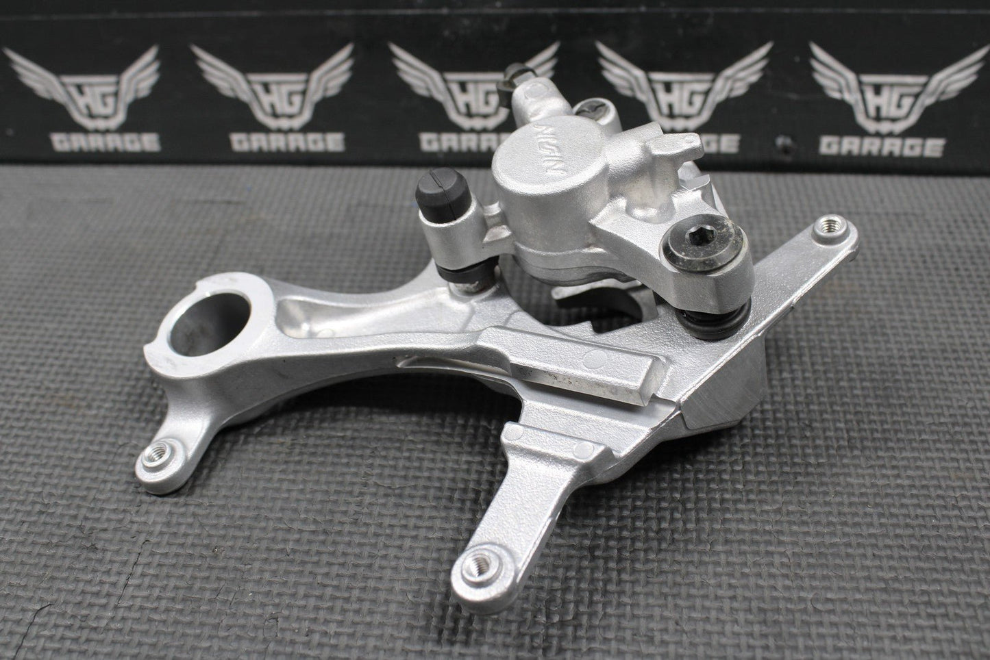 2014 KAWASAKI 04 - 18 KX250F OEM NISSIN REAR BACK BRAKE CALIPER 43080 - 0230 GOOD! - hggarage