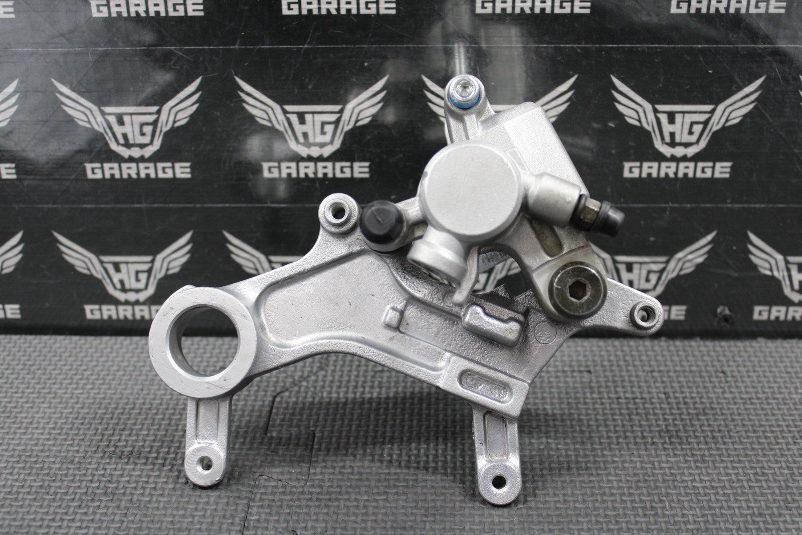 2000 2001 HONDA CR125R CR250R OEM NISSIN REAR BACK BRAKE CALIPER 43150 - KZ4 - J21 - hggarage