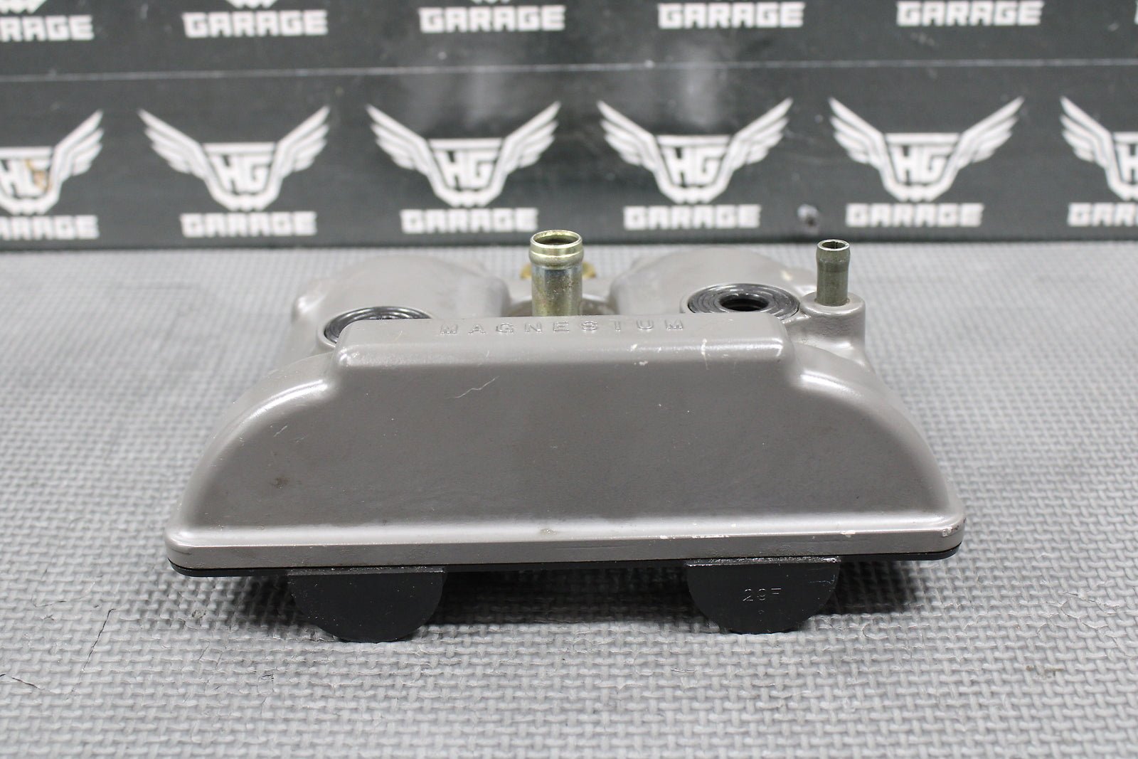 2000 SUZUKI DRZ400 DRZ400E OEM ENGINE CYLINDER HEAD VALVE COVER 11170 - 29F10 - hggarage