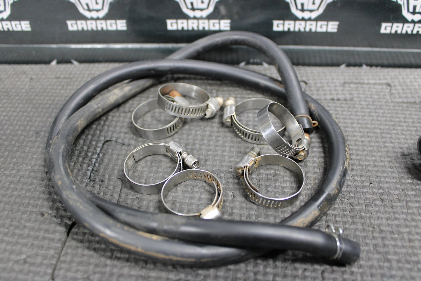 2003 00 - 07 HONDA XR650R OEM RADIATOR THERMOSTAT HOUSING COVER COOLING HOSES - hggarage