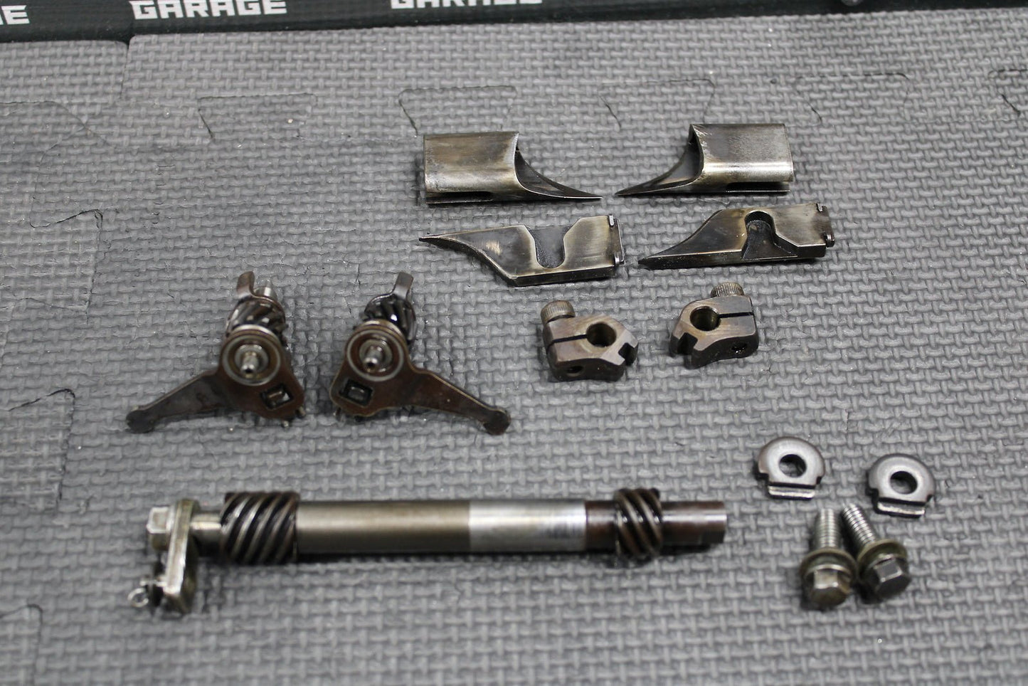 1997 93 - 97 HONDA CR125R OEM HPP POWERVALVE POWER VALVE PINION SHAFT VALVES ASSY - hggarage