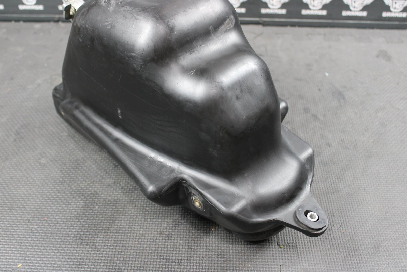 2008 SUZUKI RMZ250 OEM GAS FUEL TANK CELL PETROL RESERVOIR 44110 - 10H00 - YBH - hggarage