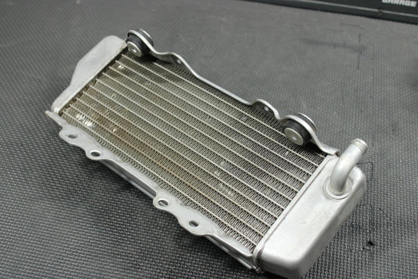 2004 YAMAHA 03-05 YZ450F OEM ENGINE MOTOR COOLING COOLER RADIATOR MINT!!