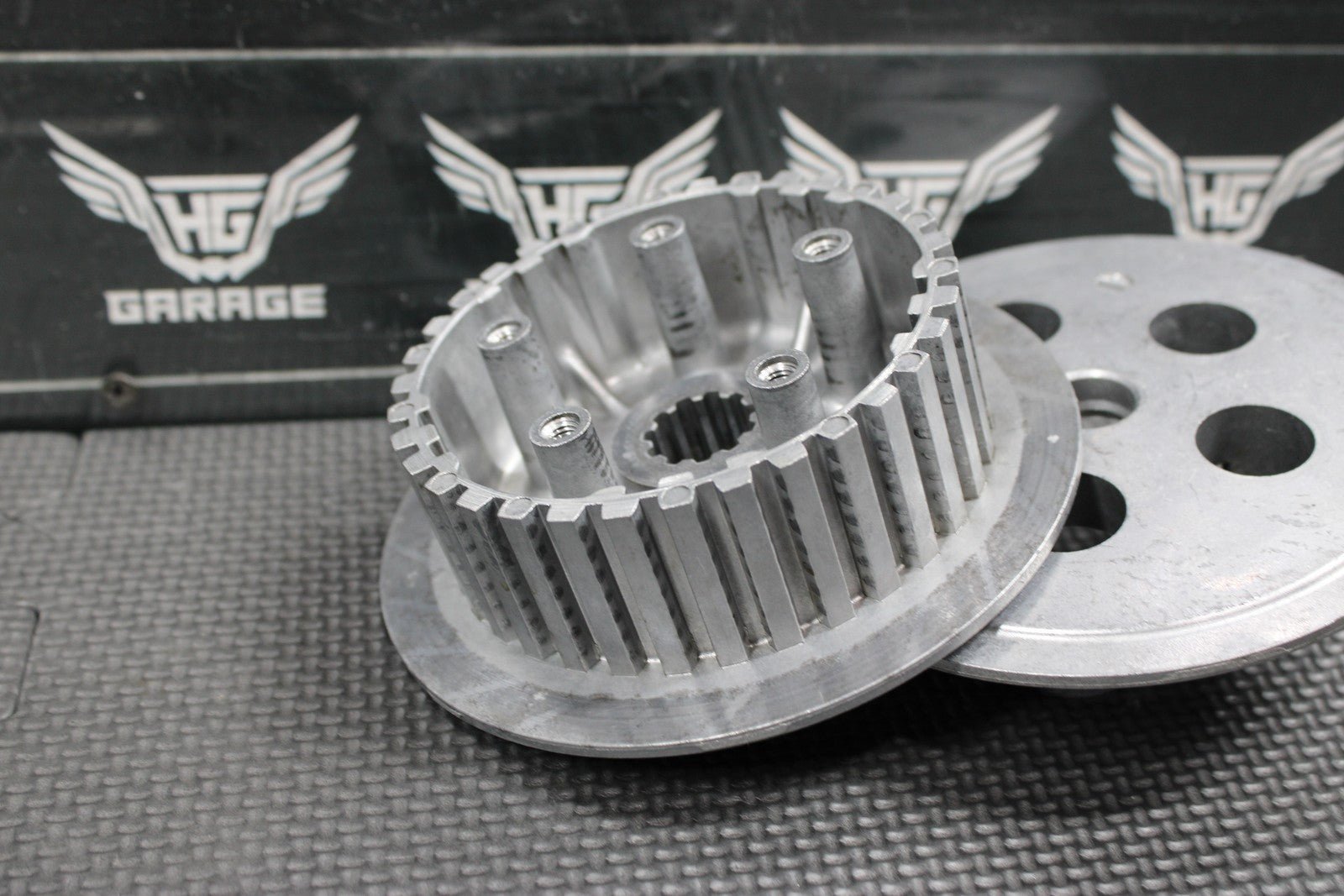 2014 KAWASAKI 10 - 14 KX250F OEM COMPLETE CLUTCH BASKET HUB PRESSURE PLATE - hggarage