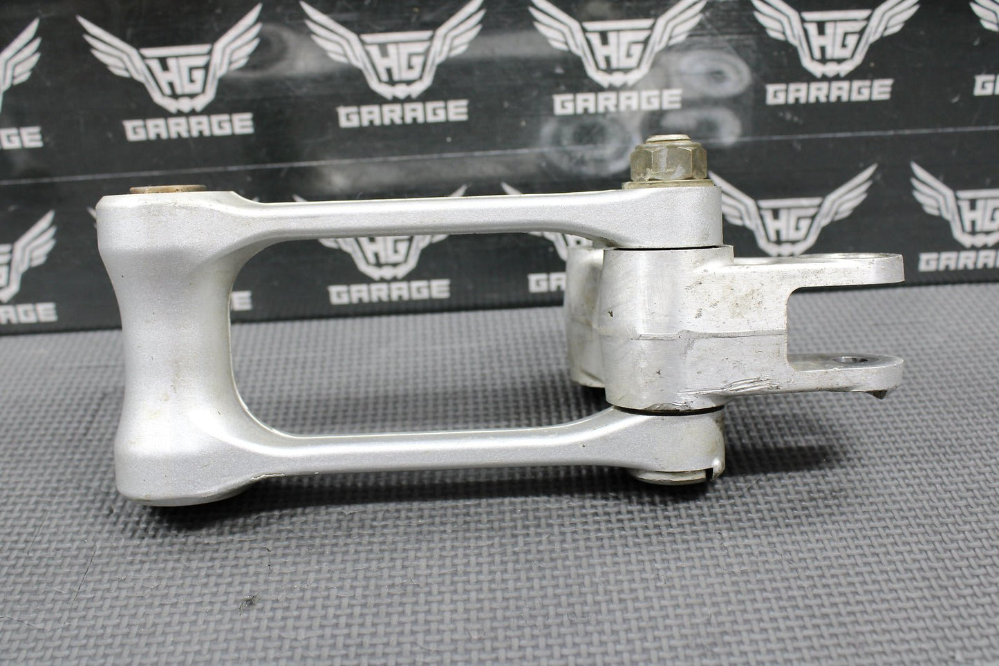 2019 YAMAHA 15 - 19 YZ250FX YZ250F OEM REAR SHOCK SWINGARM LINKAGE ARM ROD GOOD! - hggarage