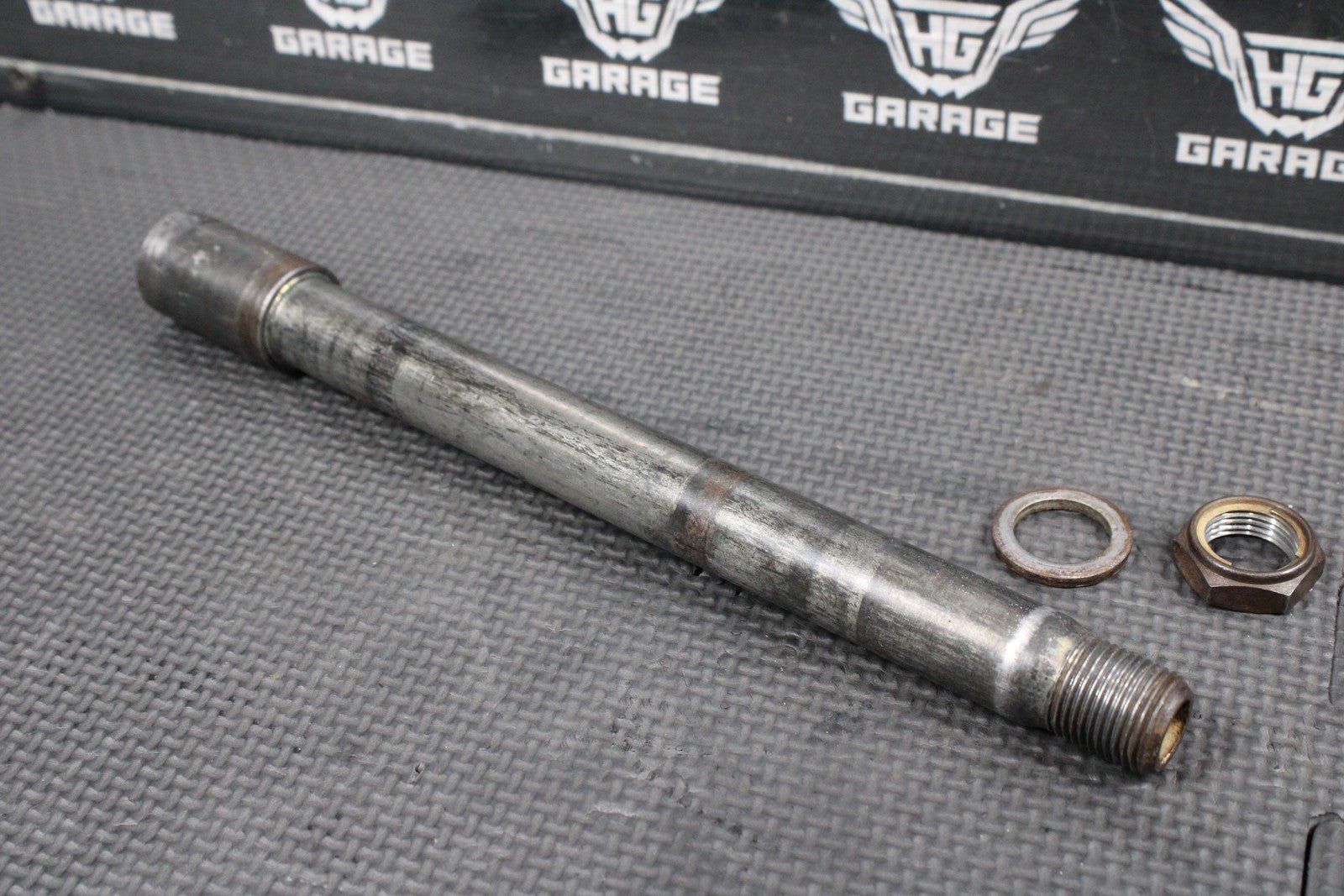 2000 SUZUKI 00 - 04 DRZ400 DRZ400E OEM FRONT WHEEL RIM AXLE PIVOT BOLT - hggarage