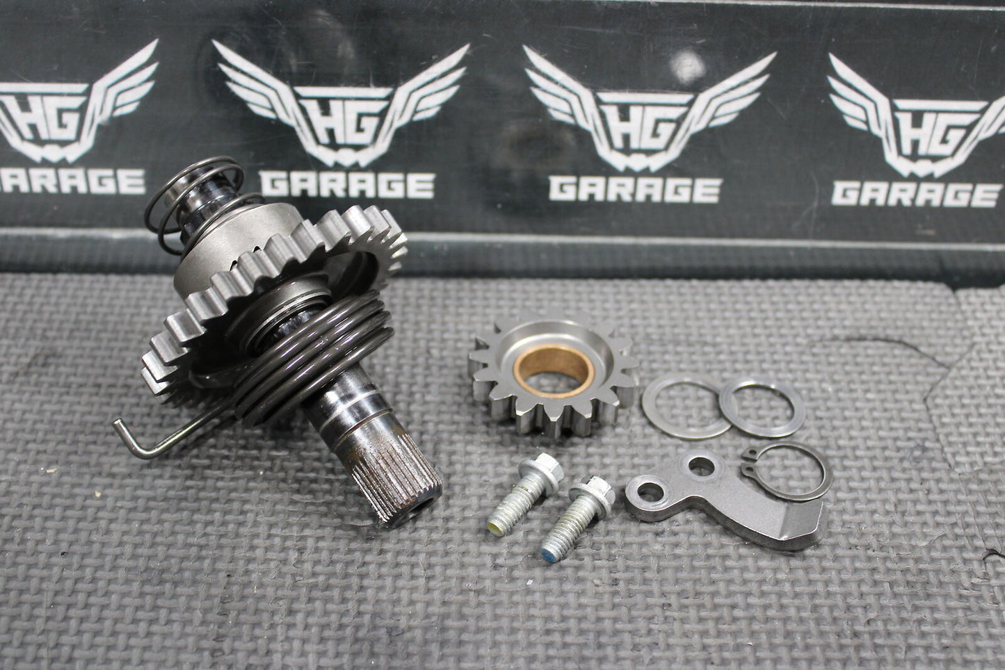 2013 KTM 65SX OEM KICKSTART KICK START SHAFT W IDLER GEAR 50333050000