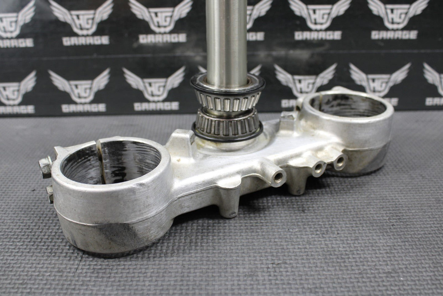 1999 SUZUKI 99 - 00 RM125 RM250 OEM FRONT FORKS CLAMP LOWER TRIPLE TREE STEM - hggarage